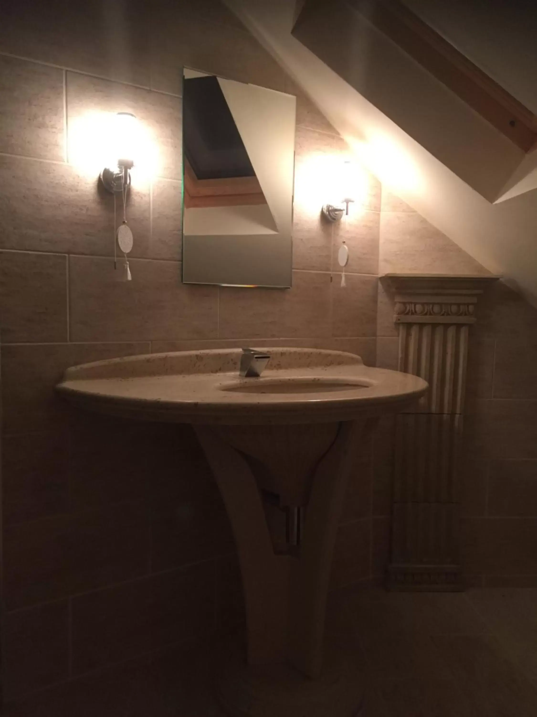 Bathroom in Retreat at The Knowe Auchincruive Estate