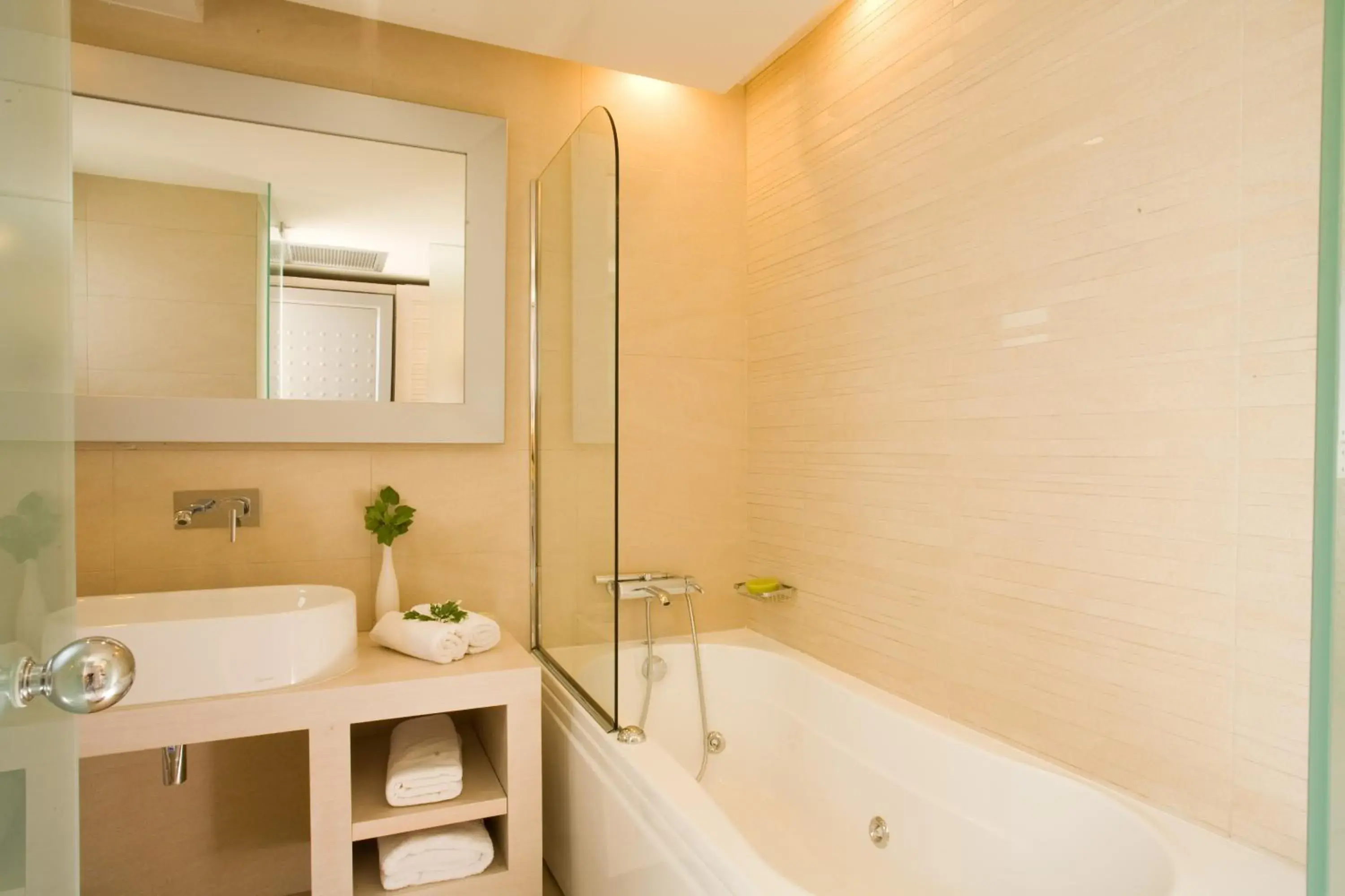 Bathroom in Port Royal Villas and Spa - Adults Only