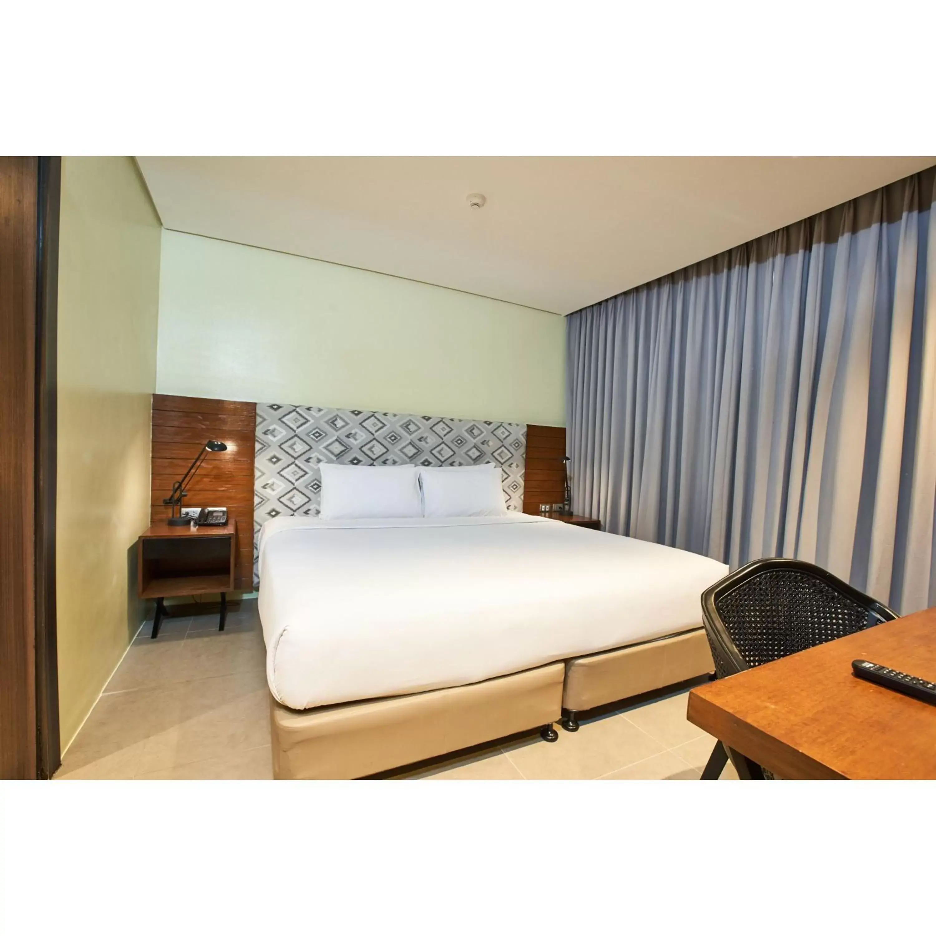 Bed in Summit Galleria Cebu - Multiple Use Hotel