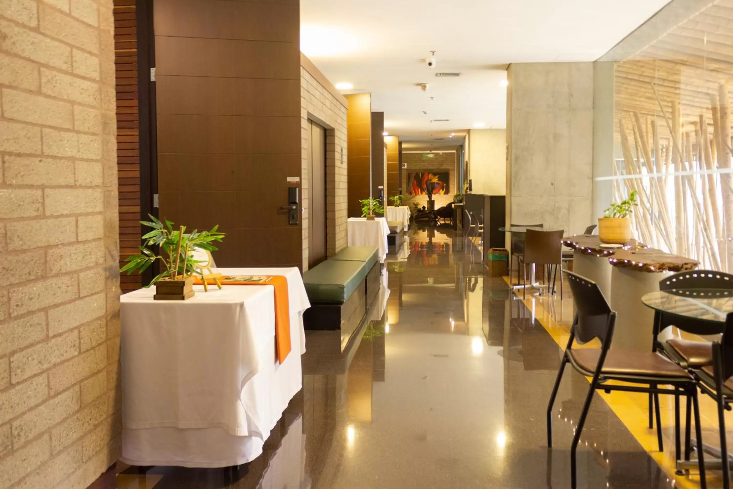 Property building, Restaurant/Places to Eat in Diez Hotel Categoría Colombia