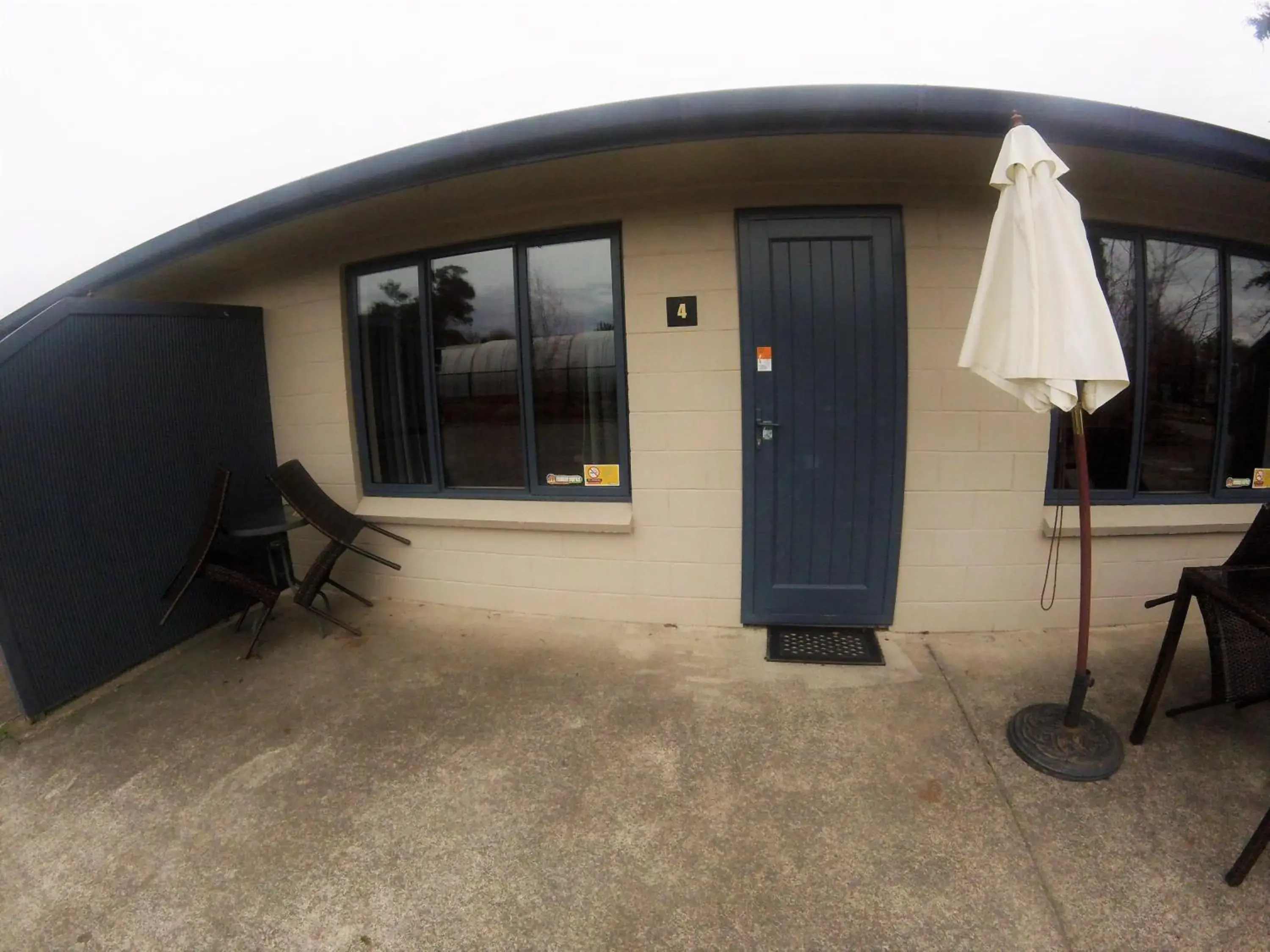 Balcony/Terrace in All Seasons Holiday Park Hotel