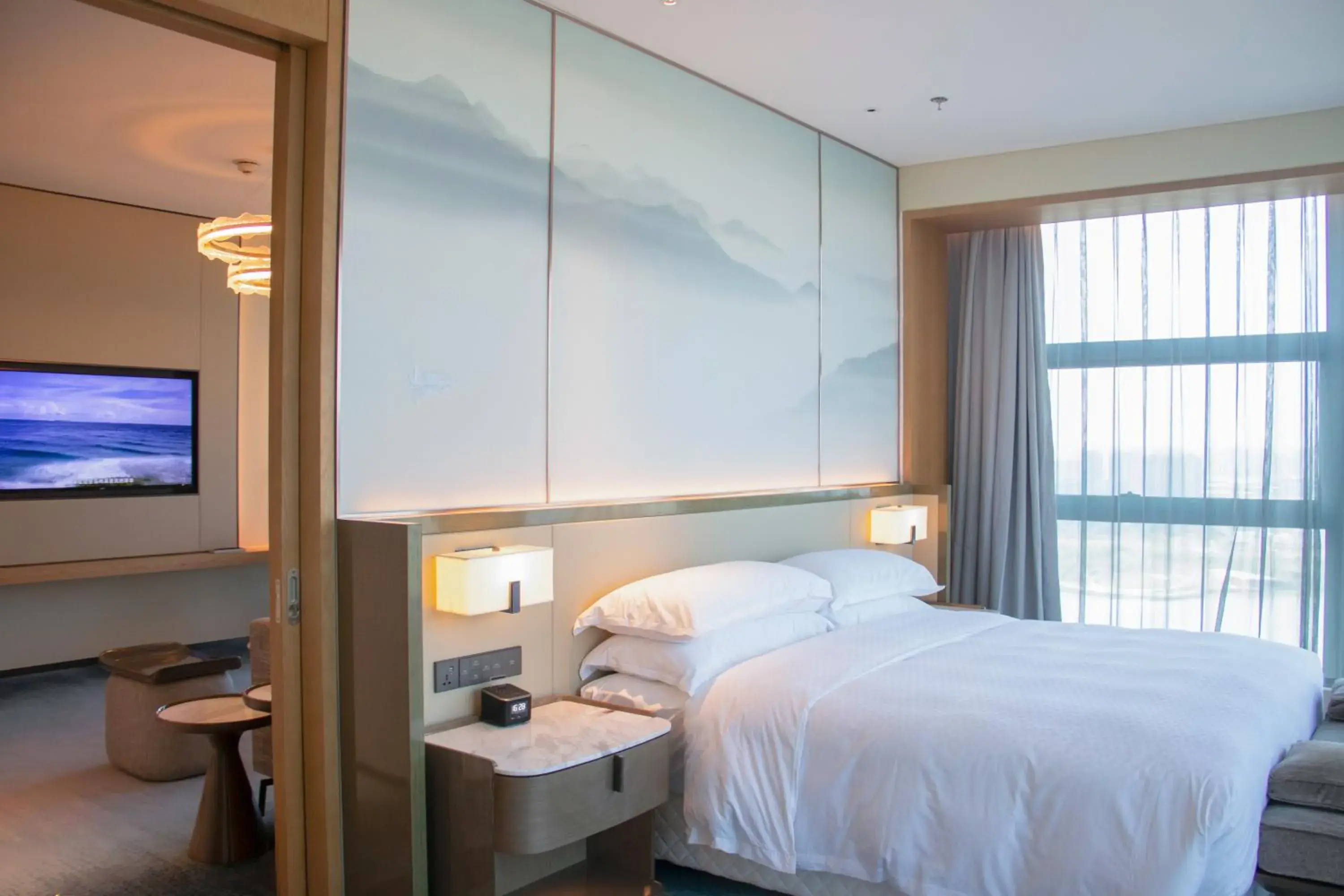 Bed in Four Points by Sheraton Wuhan, Jiangxia