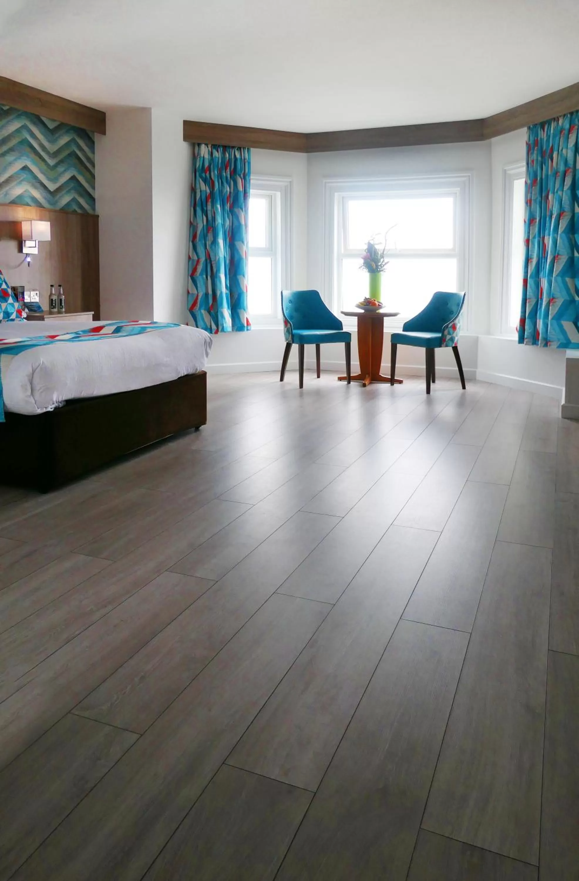 Photo of the whole room, Bed in Suncliff Hotel - OCEANA COLLECTION