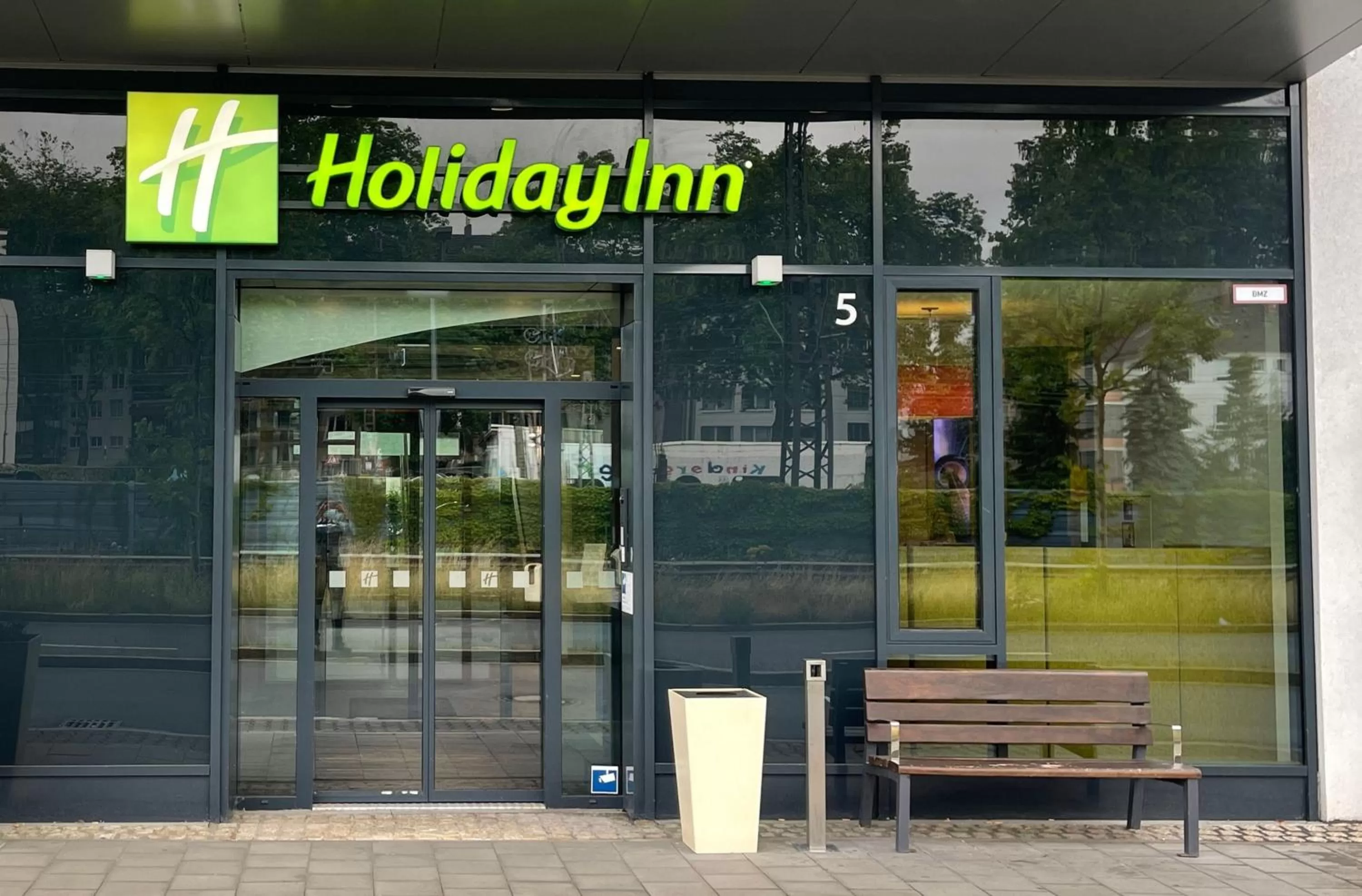 Property building in Holiday Inn Düsseldorf City – Toulouser Allee by IHG