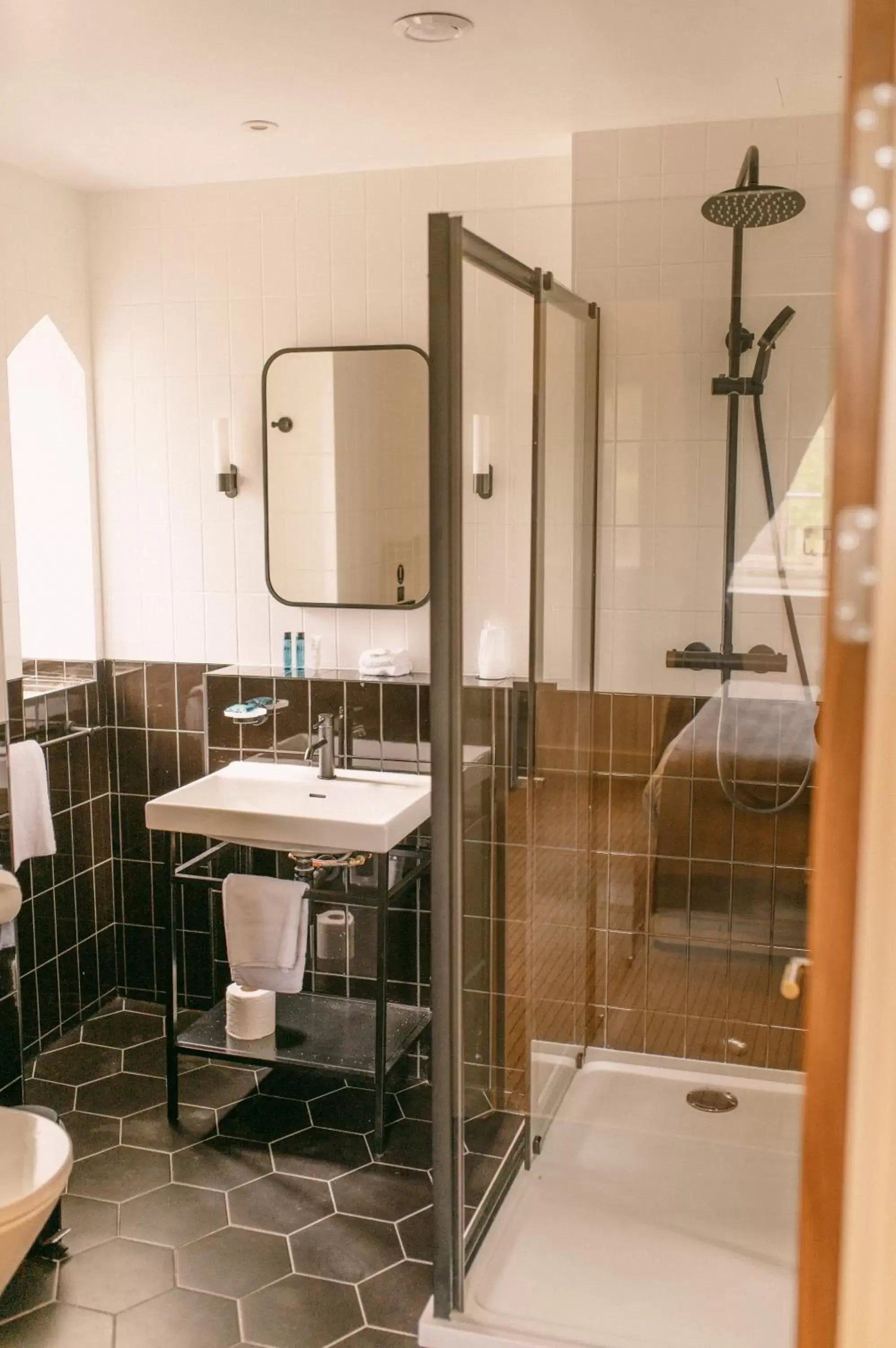 Bathroom in The Elvetham Hotel