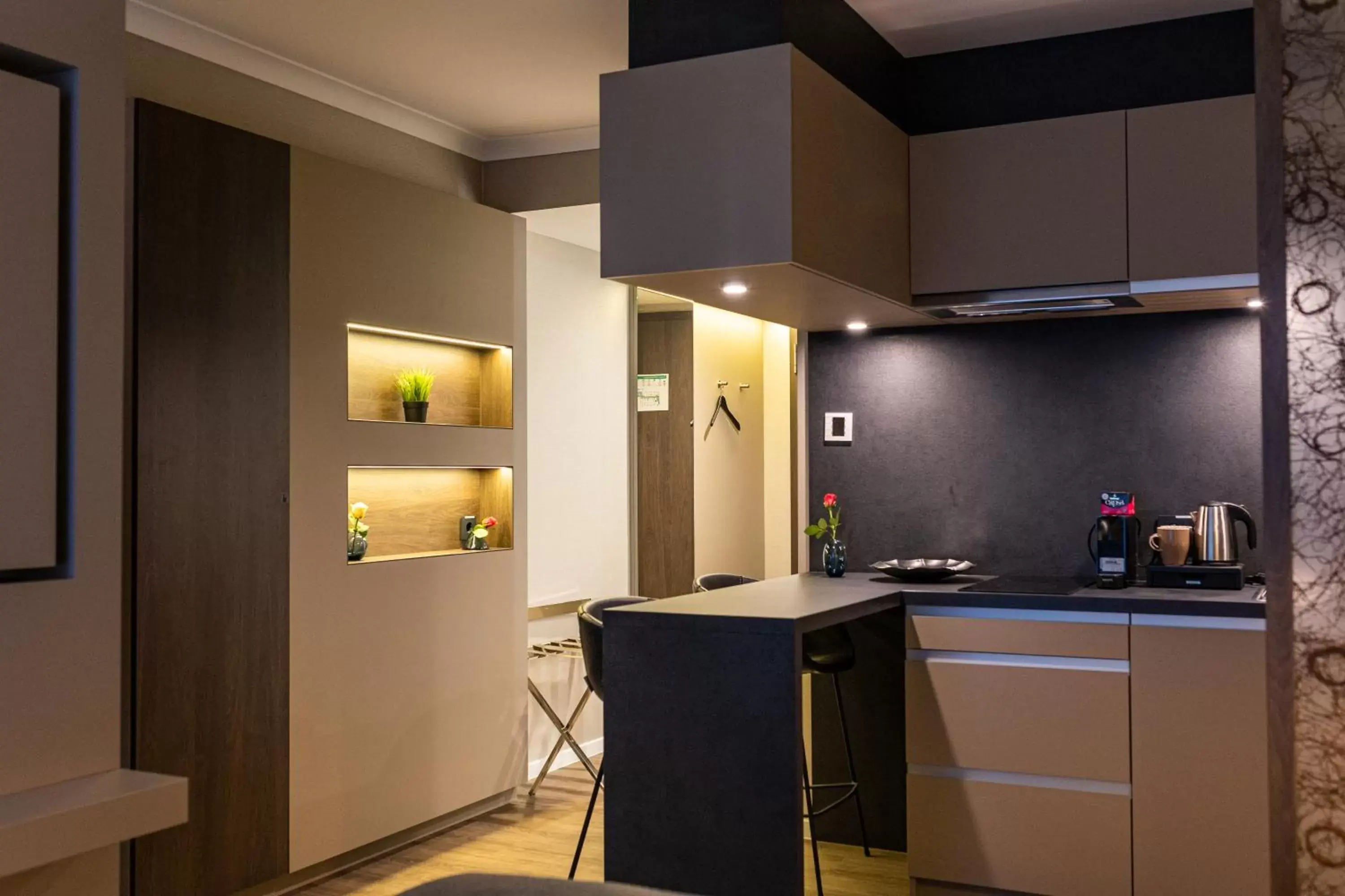 Coffee/tea facilities, Kitchen/Kitchenette in Kranz Parkhotel