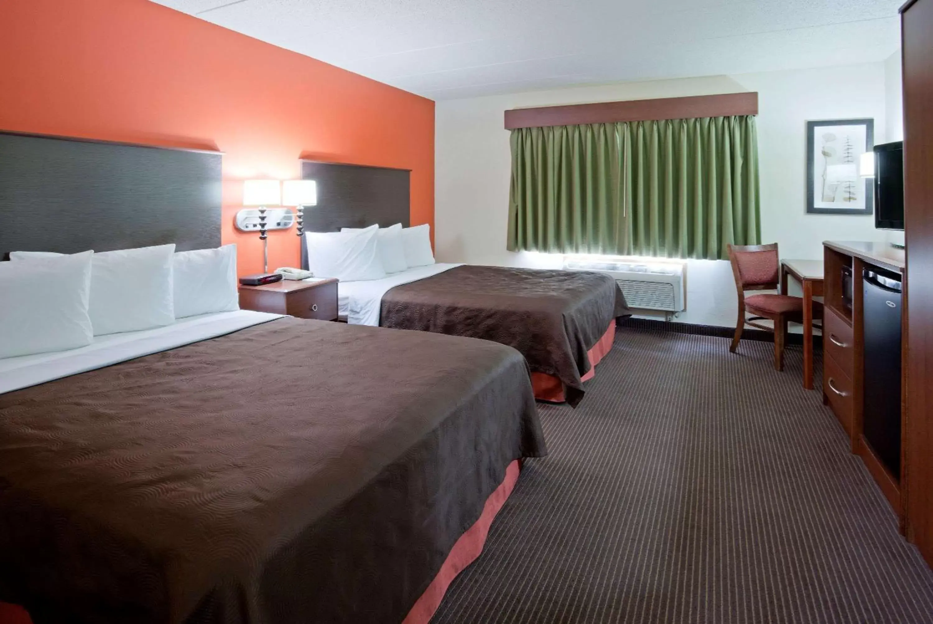 Photo of the whole room, Bed in AmericInn by Wyndham Coon Rapids