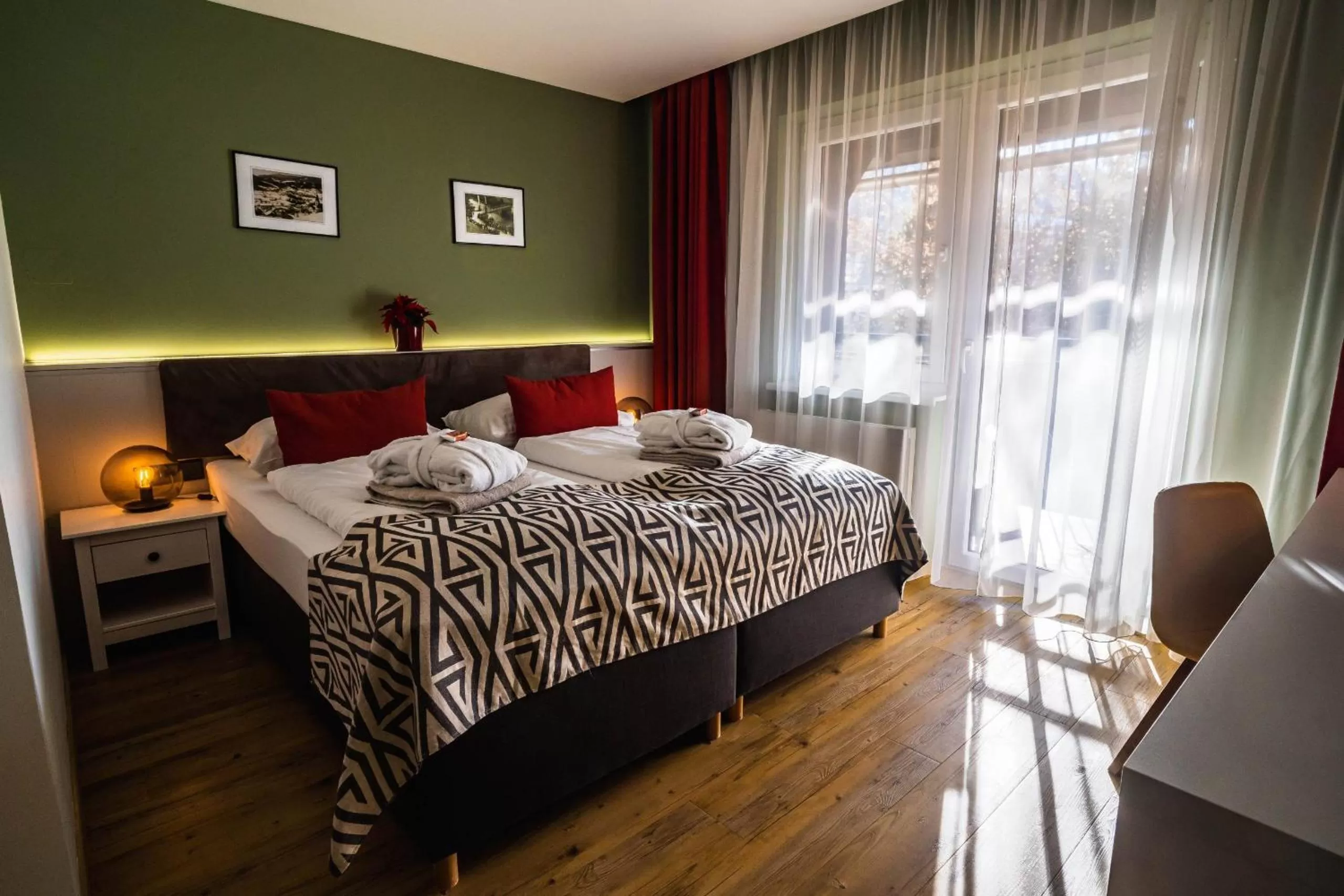 Photo of the whole room, Bed in Hotel Alpenblick Kreischberg