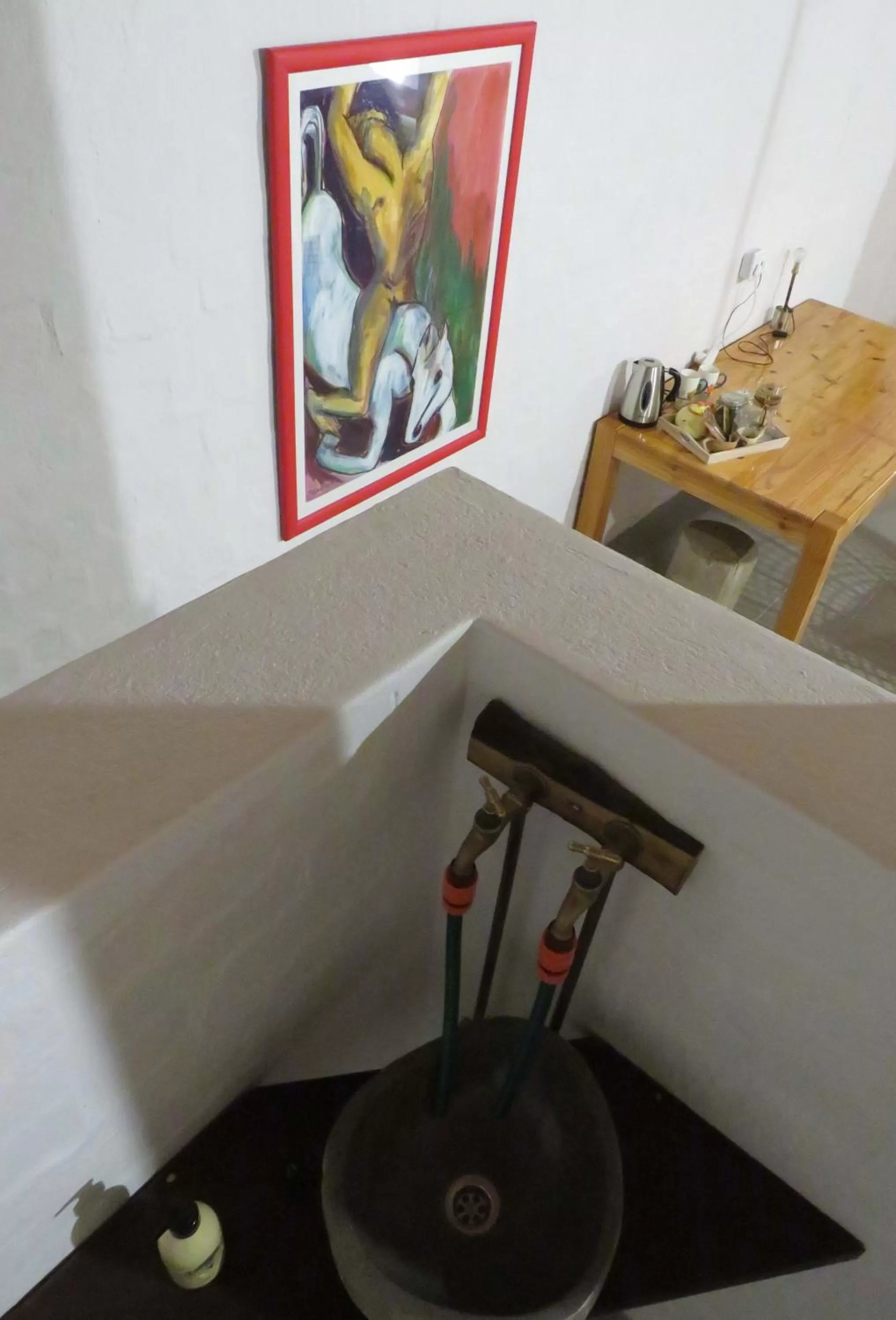 Alternative Space B & B