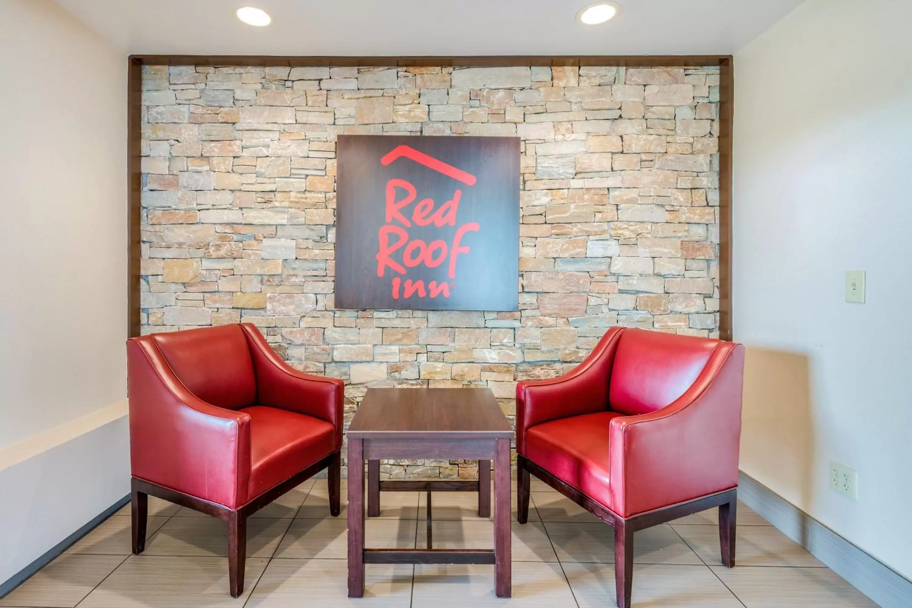 Lobby or reception, Seating Area in Red Roof Inn Columbus - Grove City