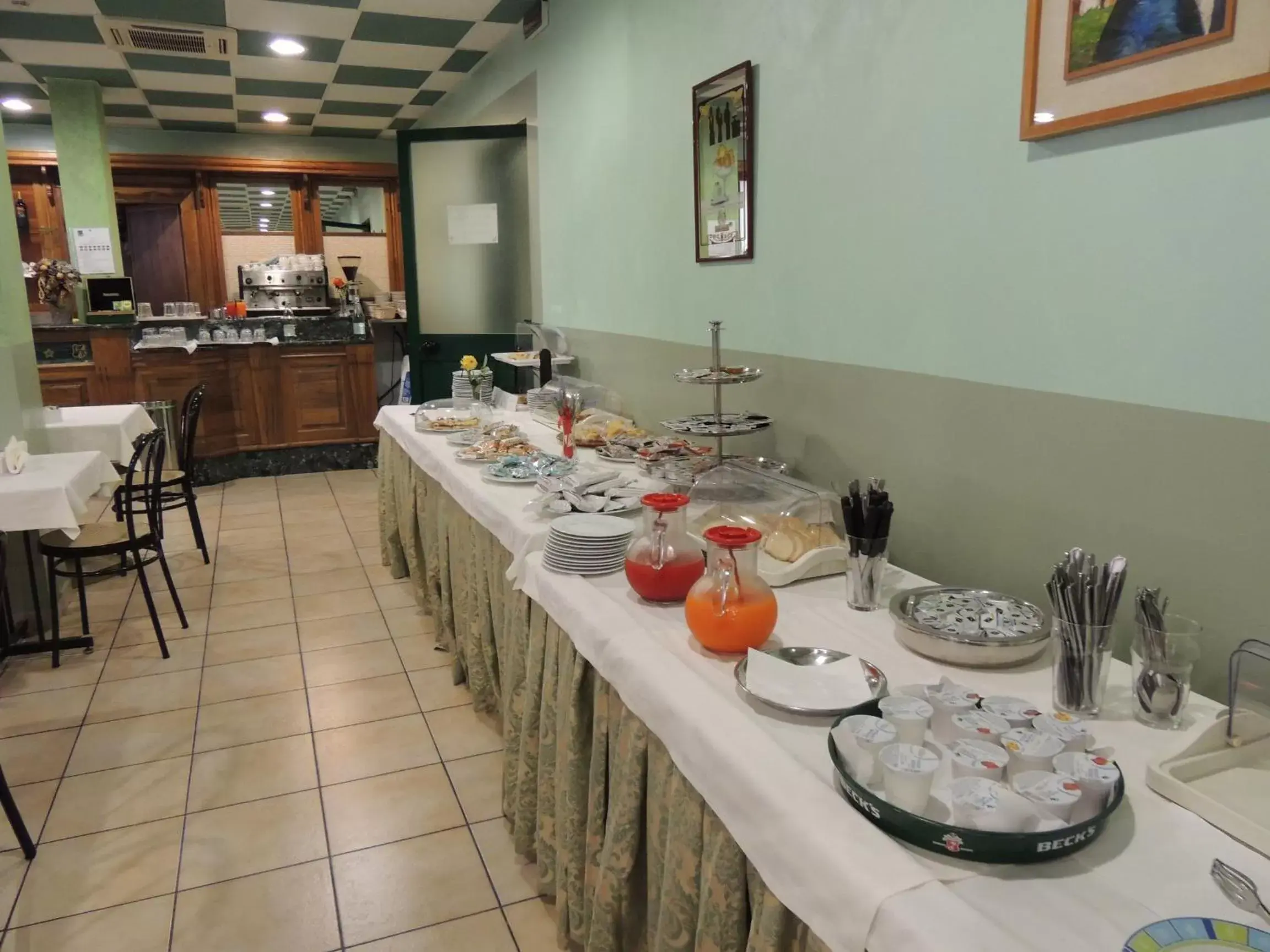 Buffet breakfast, Restaurant/Places to Eat in Hotel Rigolfo