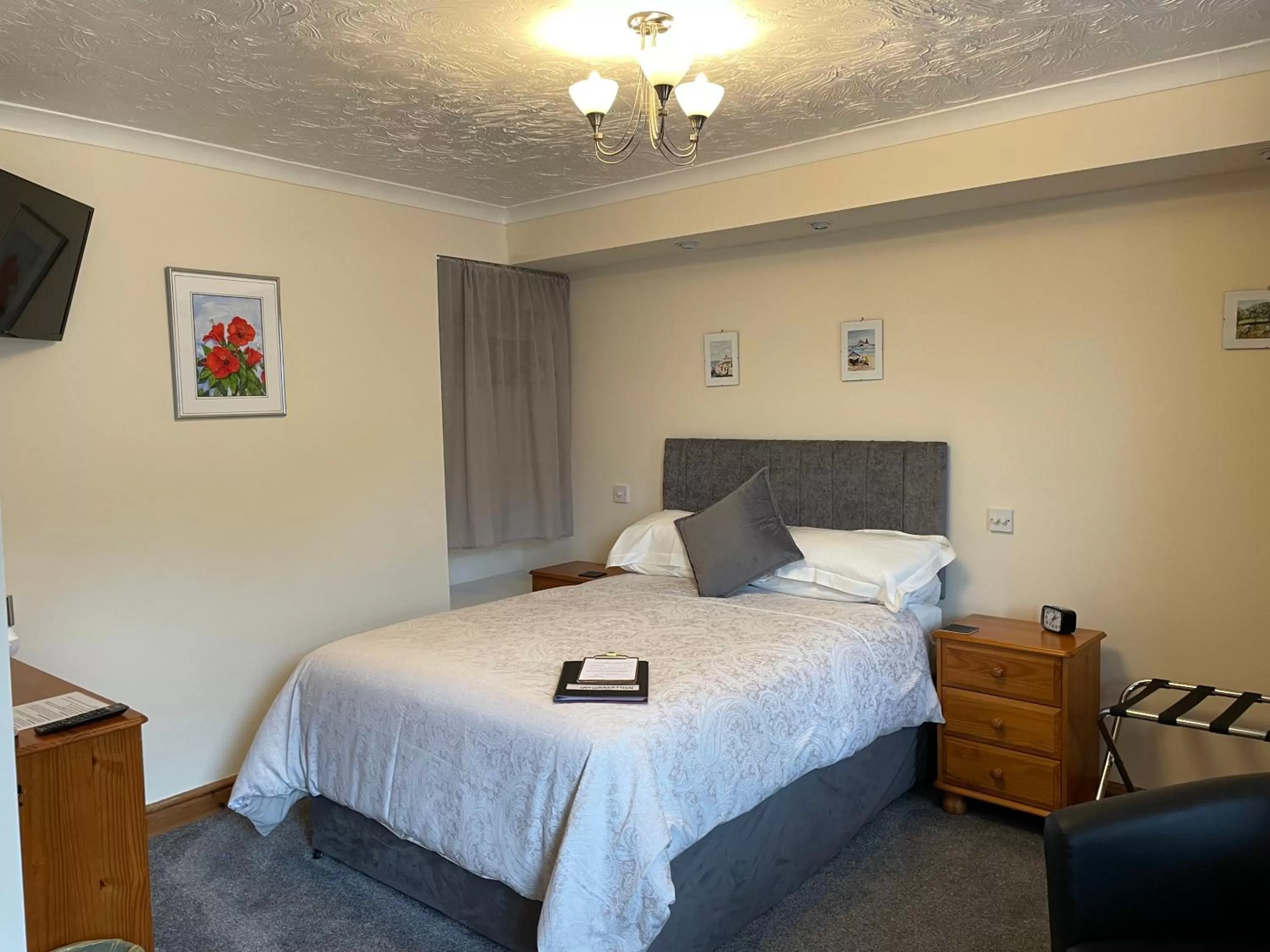 Bed in Bron Menai Guest House