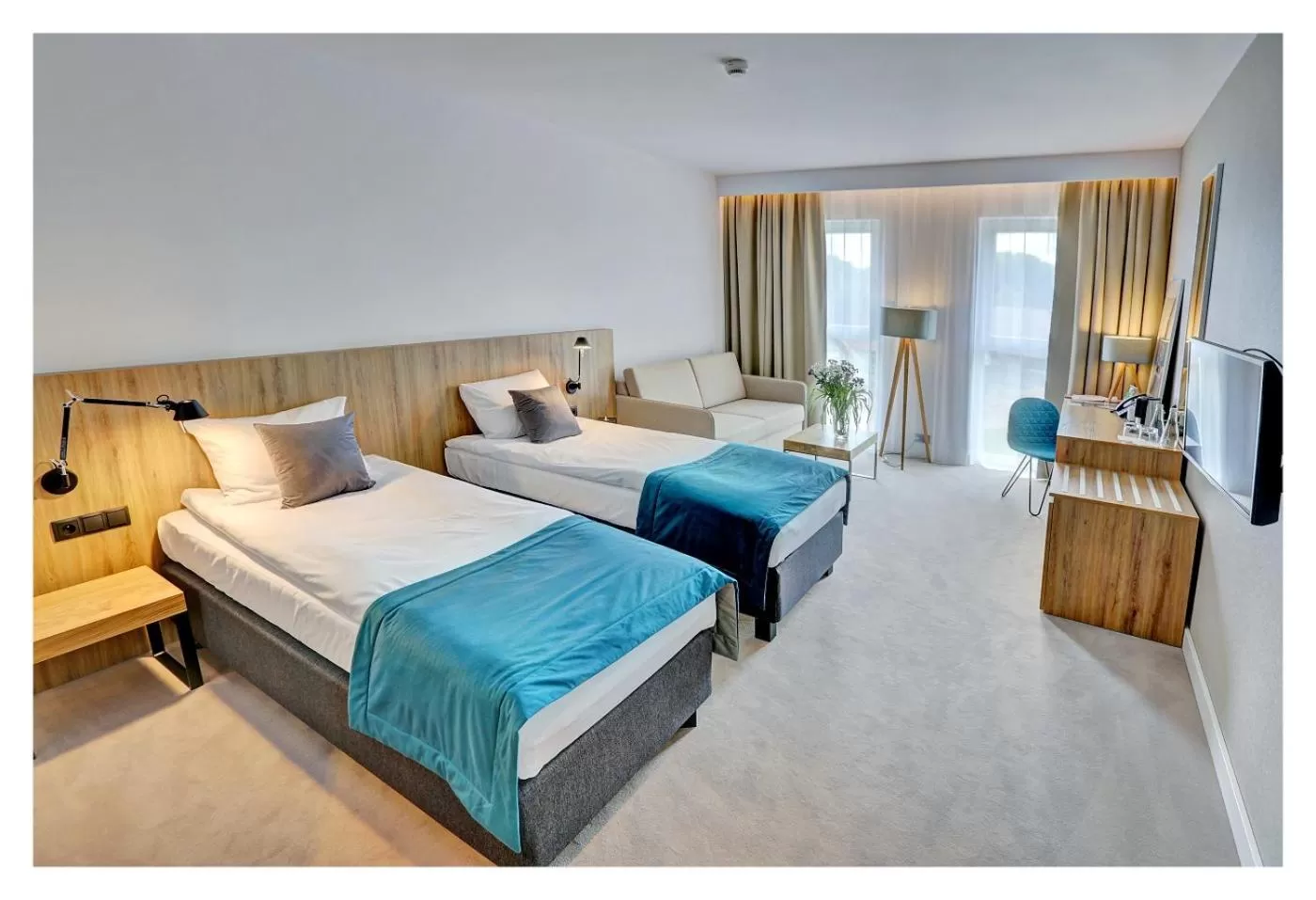 Property building, Bed in Folwark Łochów