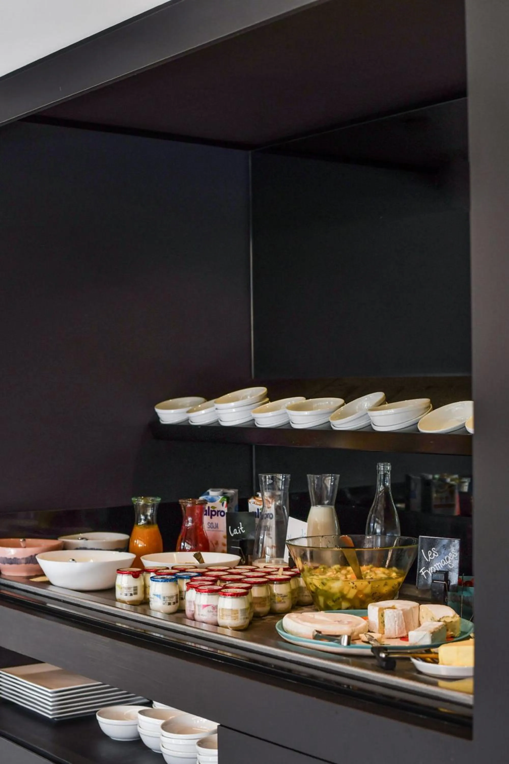 Breakfast in Novotel Paris Créteil Le Lac