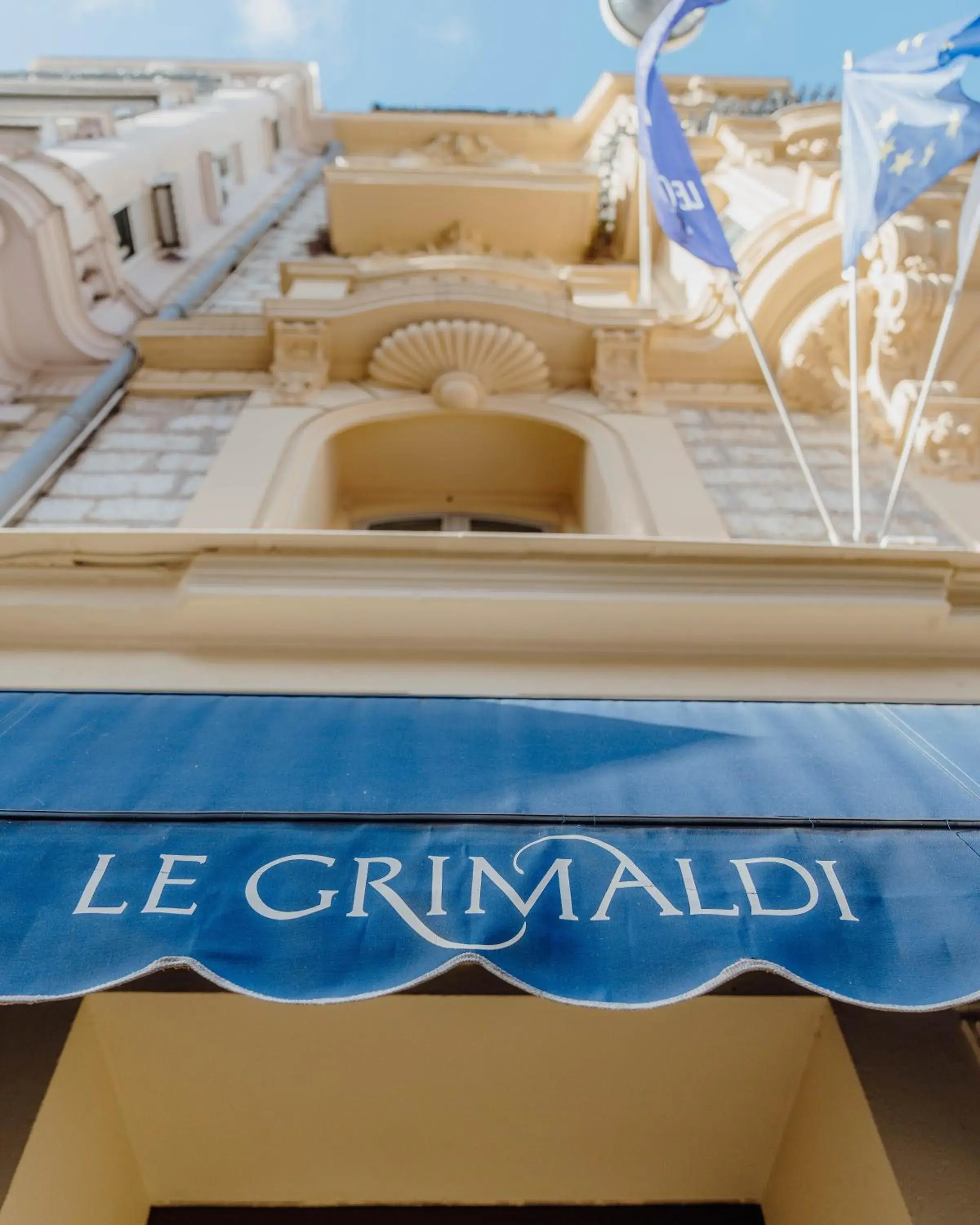 Facade/entrance in Hotel Le Grimaldi by Happyculture