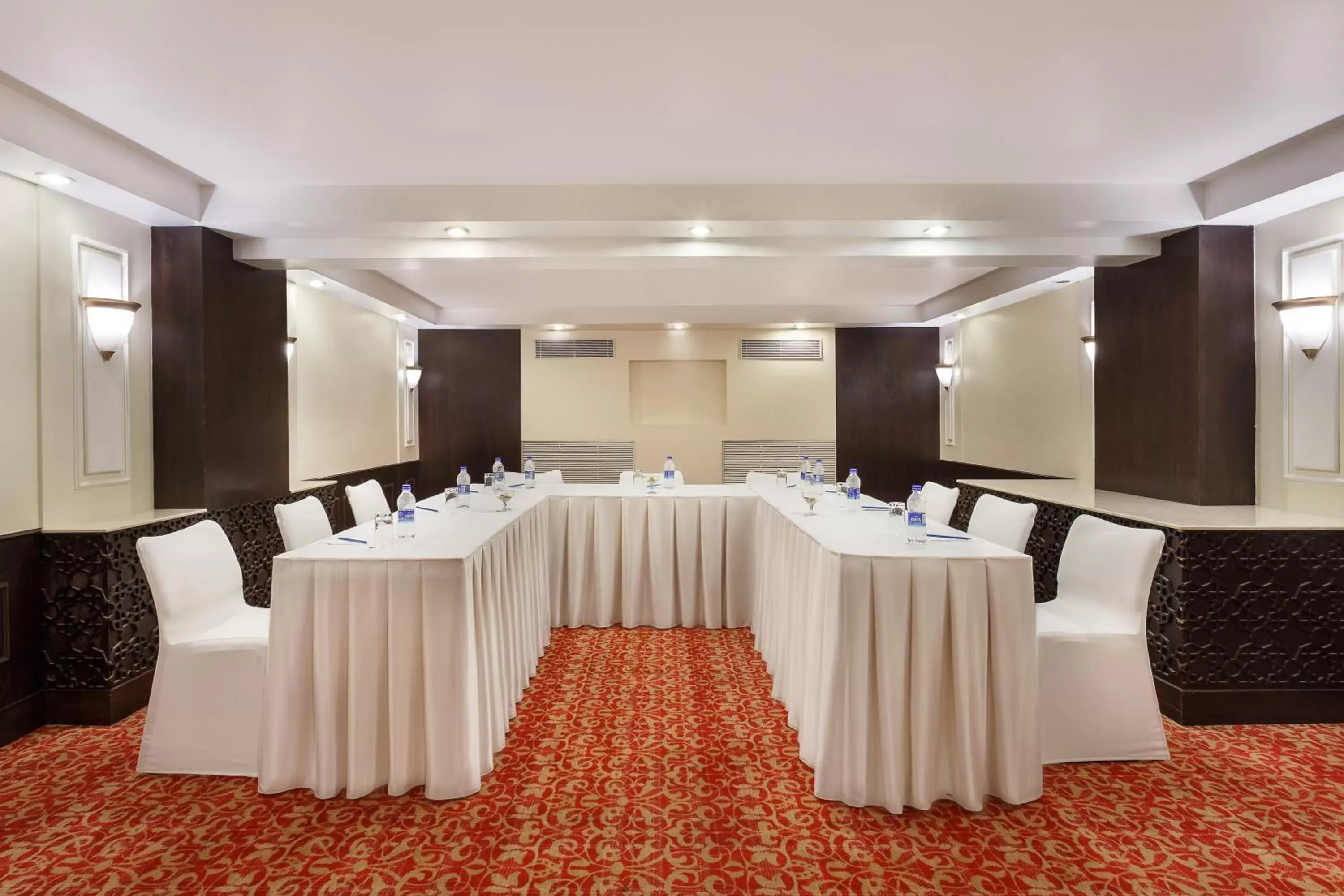 Meeting/conference room in La Place Sarovar Portico