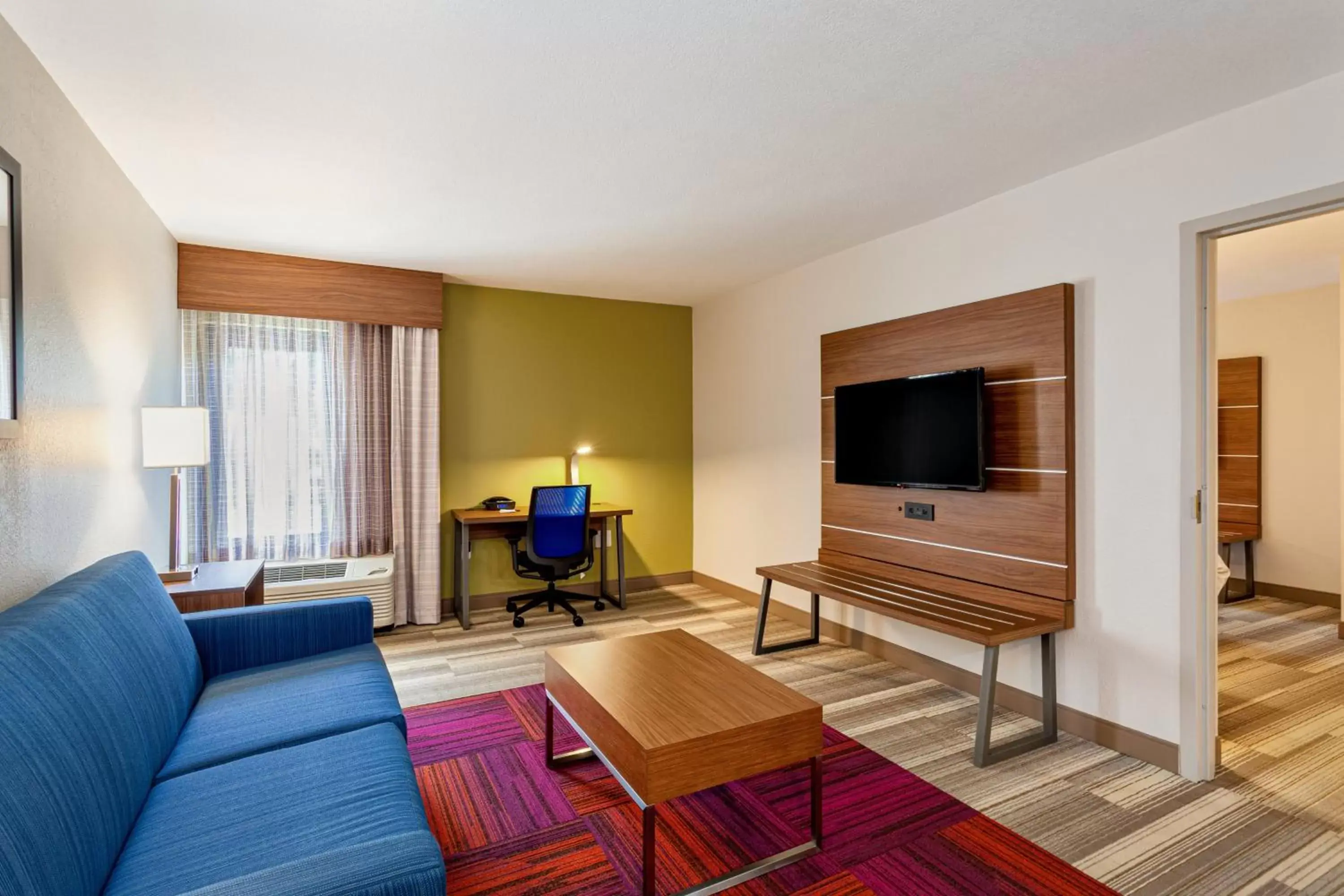 Photo of the whole room, Seating Area in Holiday Inn Express Tampa-Brandon, an IHG Hotel