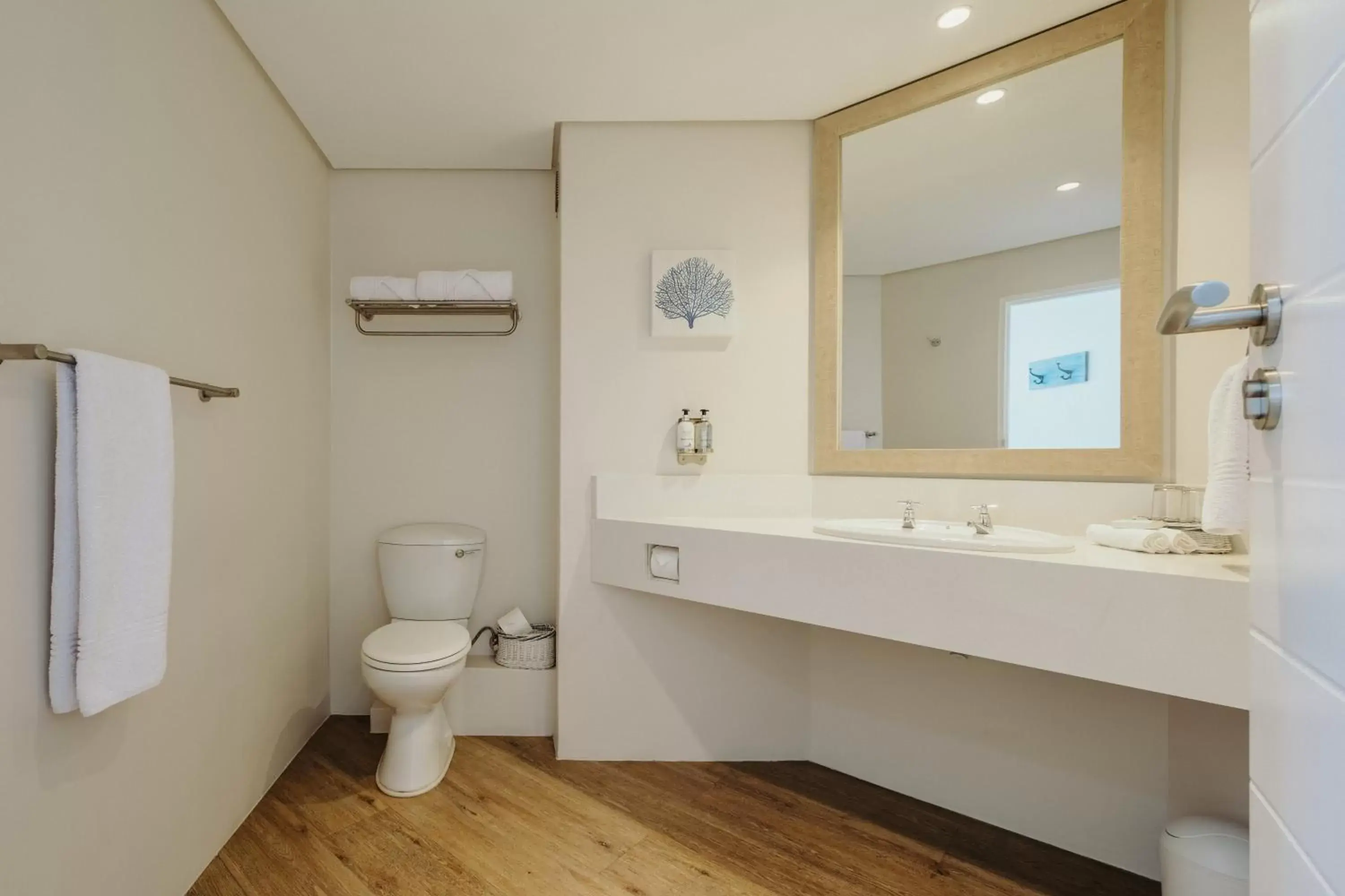Toilet, Bathroom in Bayview Hotel