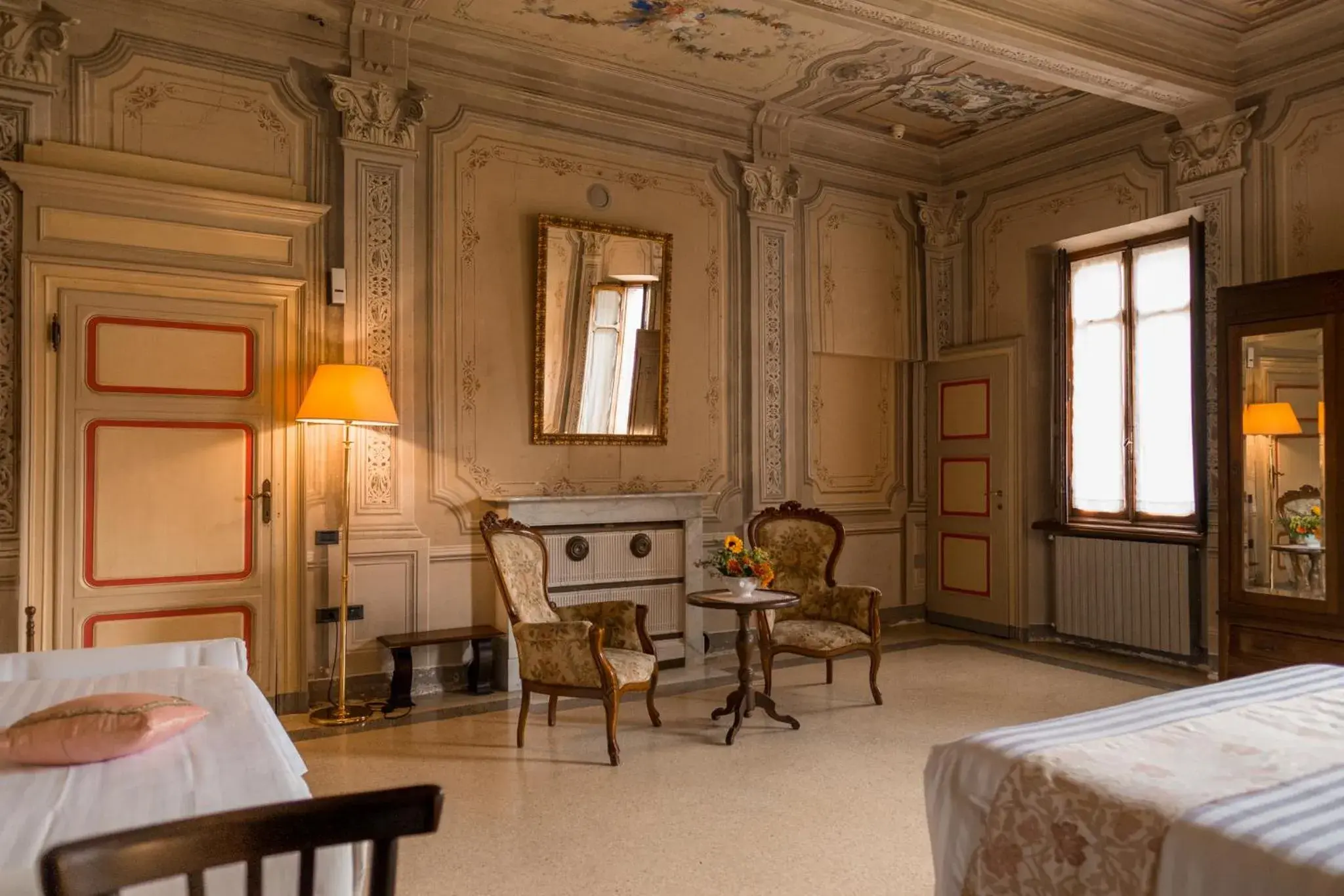 Seating Area in Albergo Real Castello