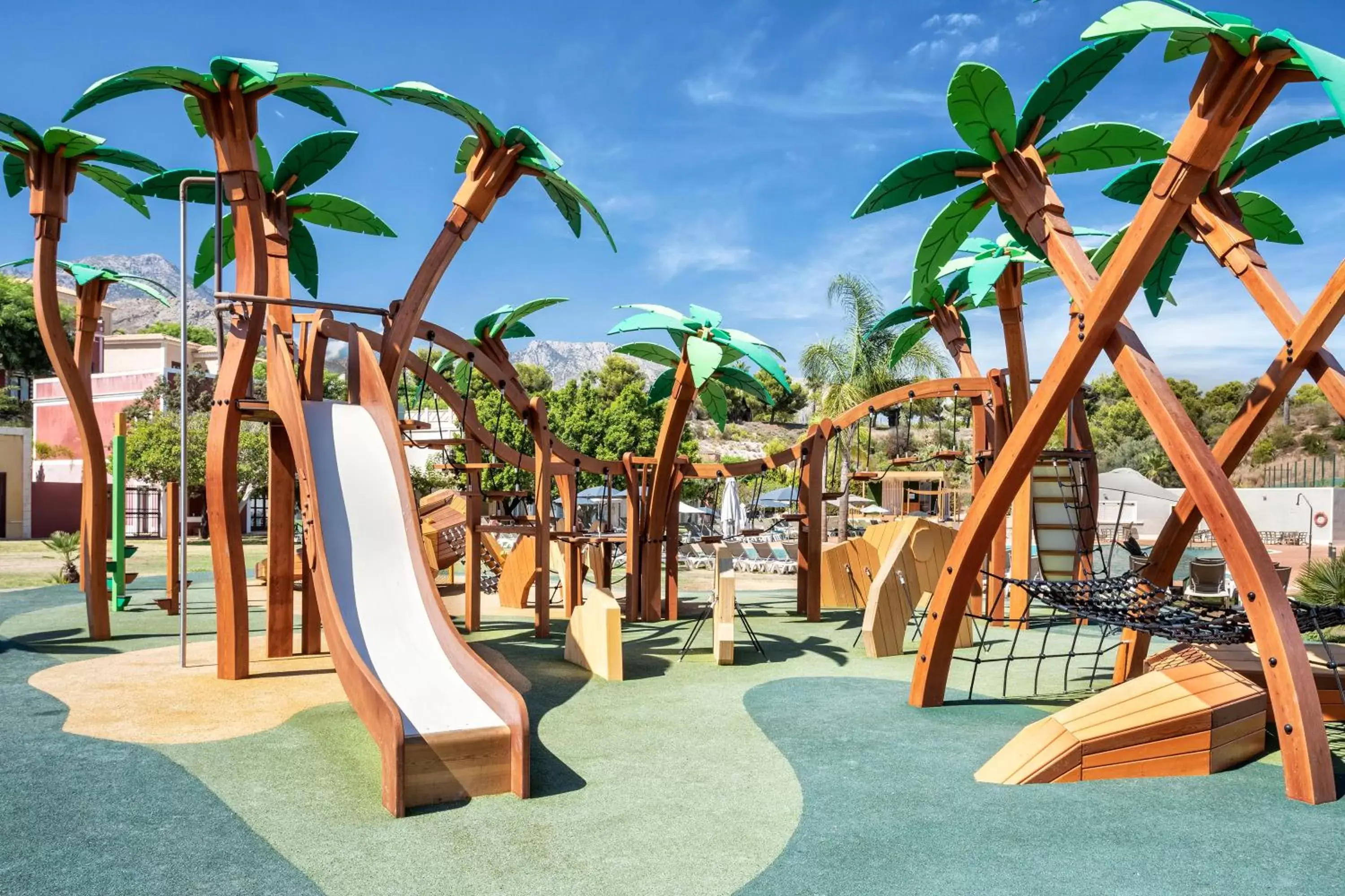 Activities, Children's Play Area in Melia Villaitana