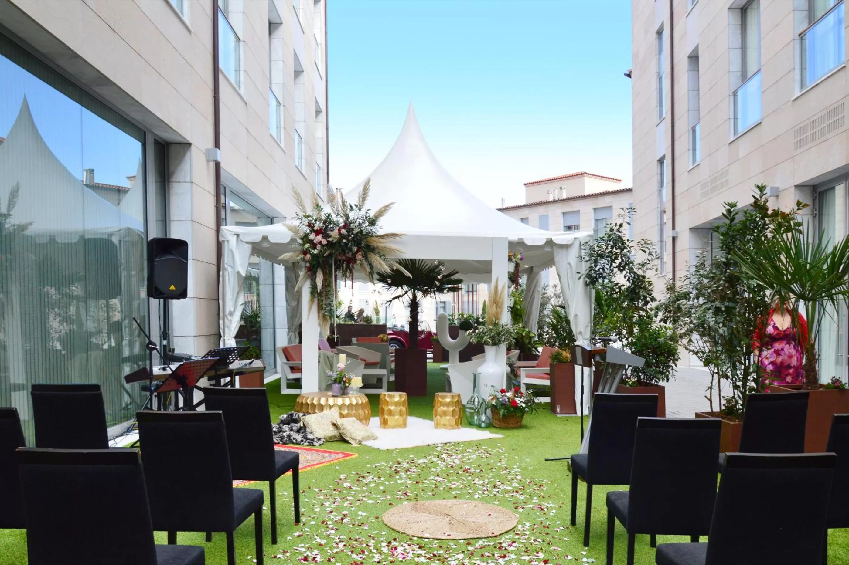 Patio in Gran Hotel Don Manuel
