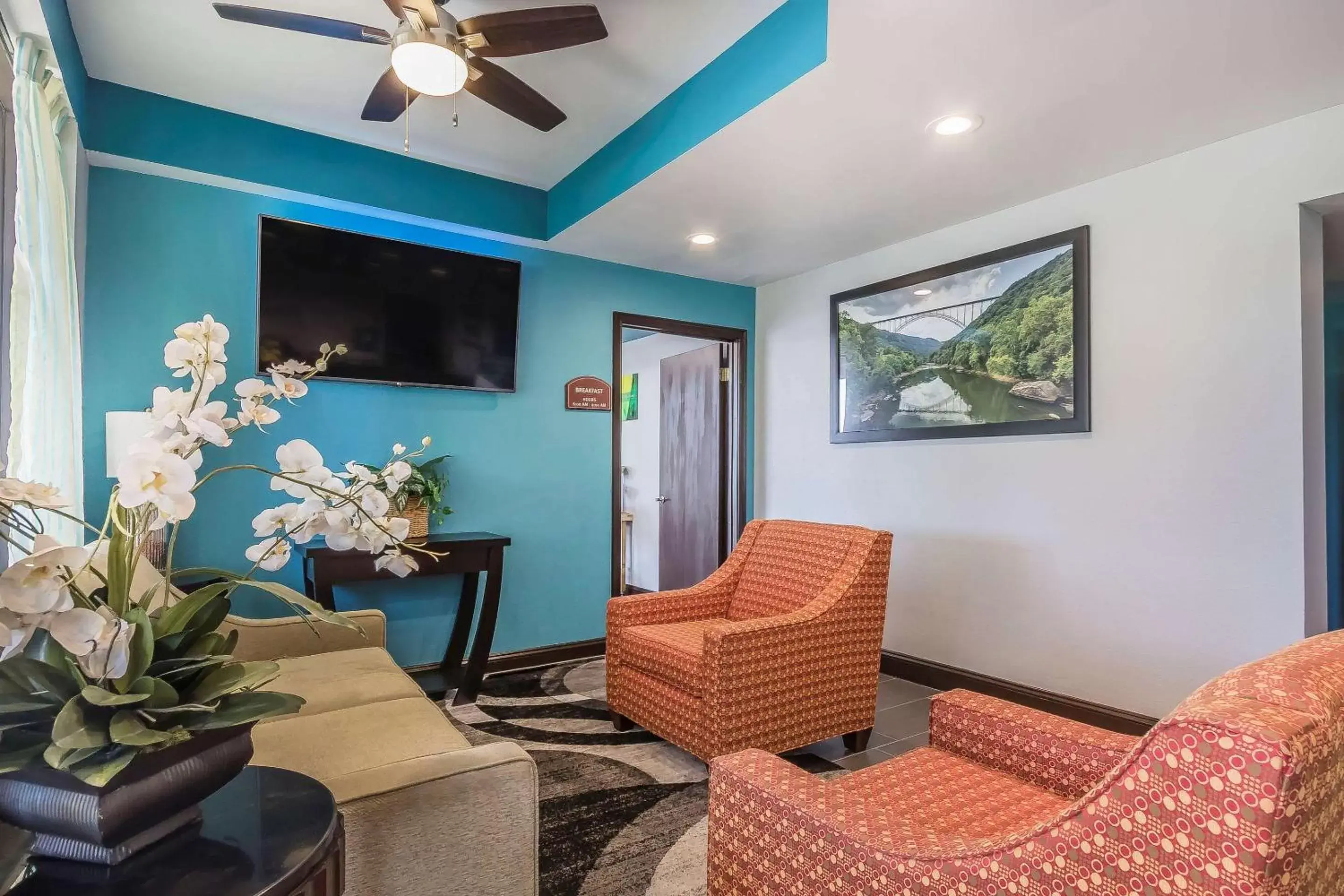 Lobby or reception, Seating Area in Quality Inn Charleston I-57