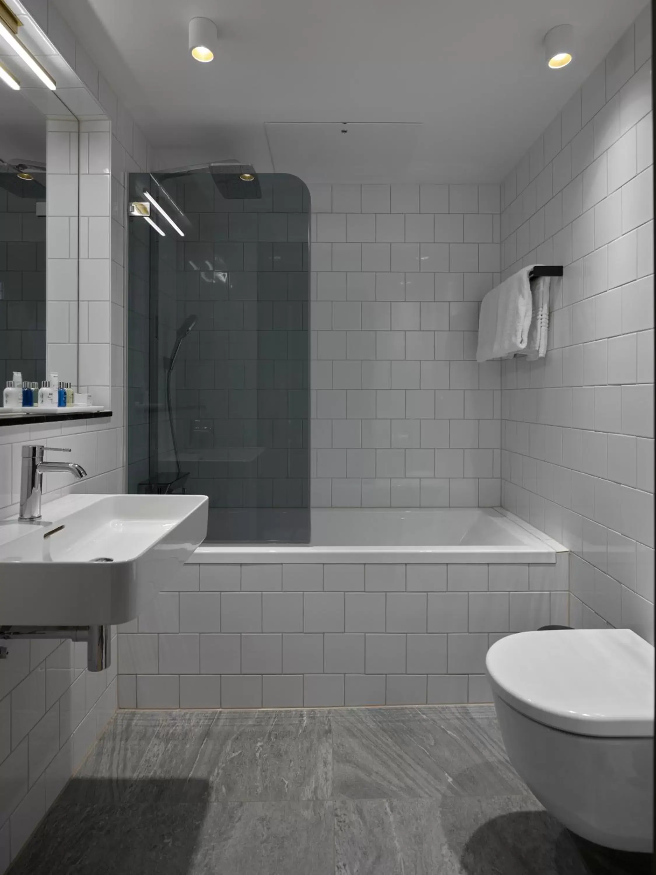 Bathroom in Radisson Blu Caledonien Hotel, Kristiansand