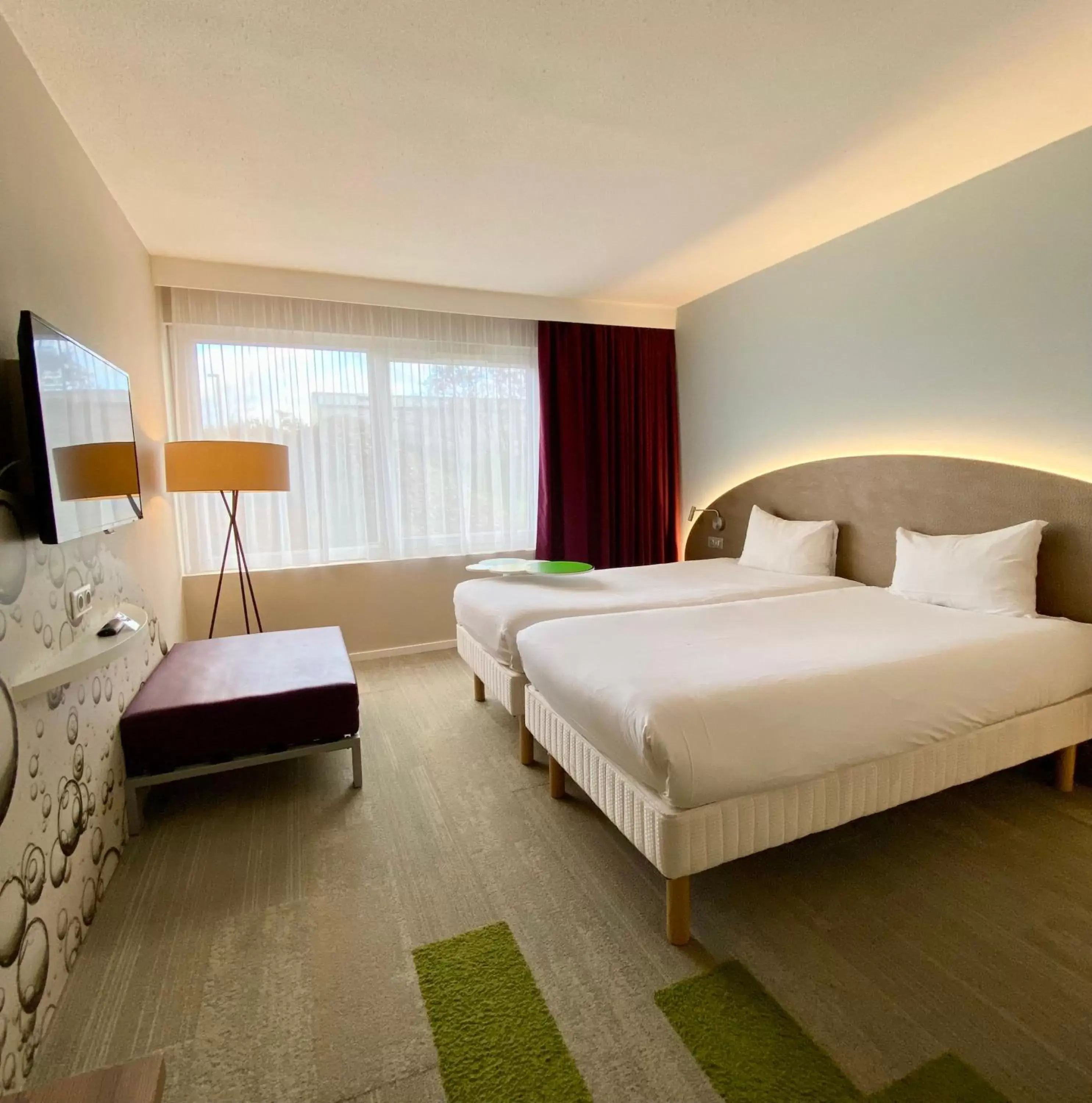 Bed in Ibis Styles Colmar Nord