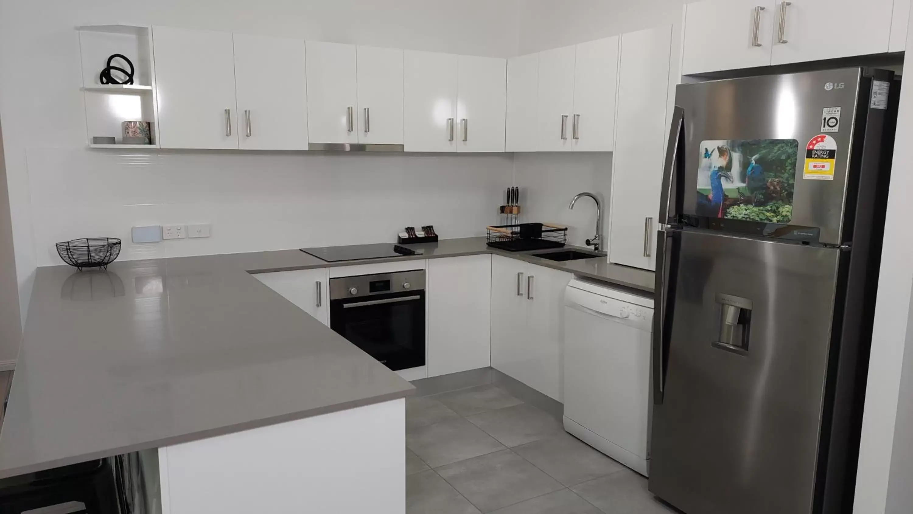 dishwasher, Kitchen/Kitchenette in Nautilus Holiday Apartments