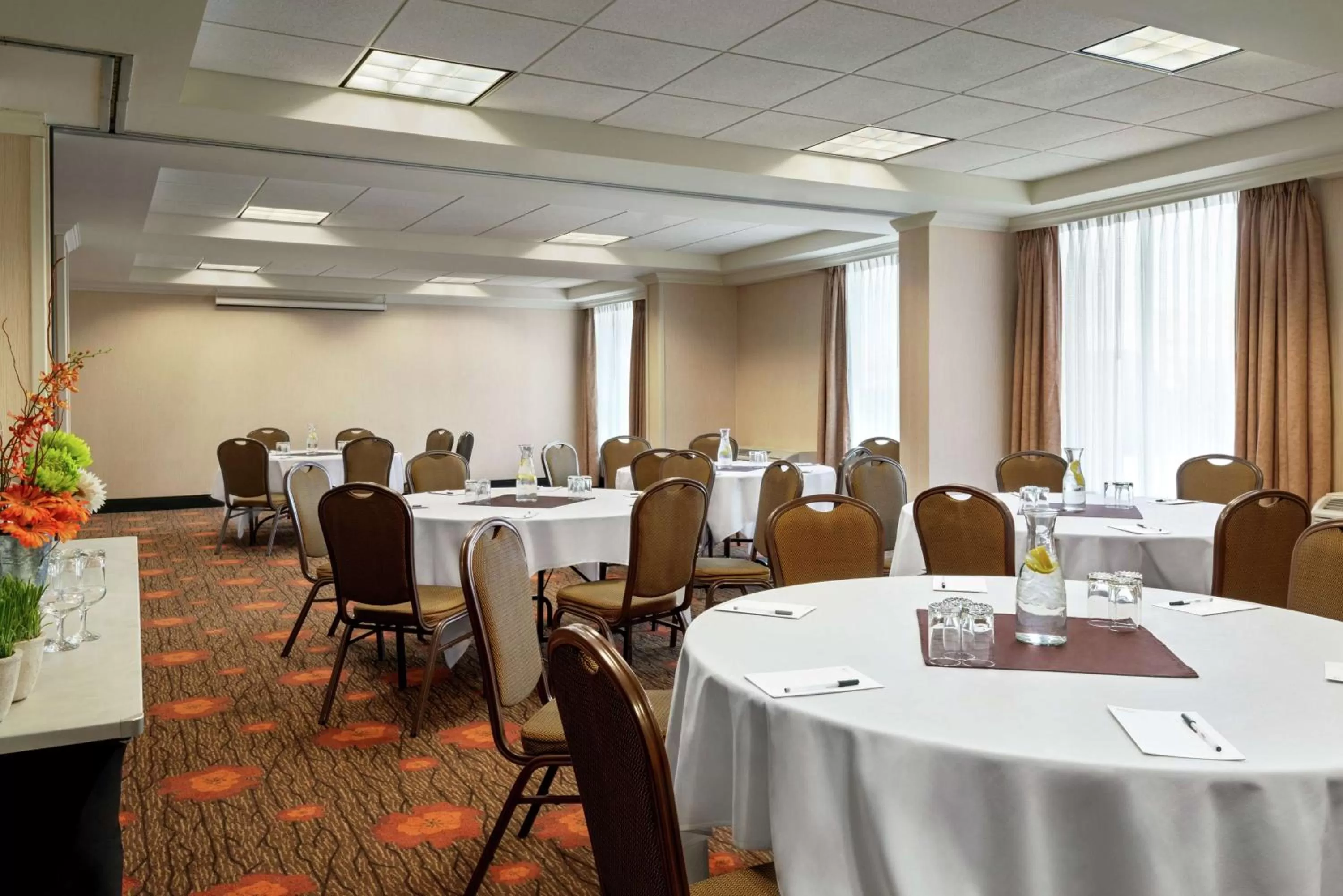 Meeting/conference room in Hilton Garden Inn Saskatoon Downtown