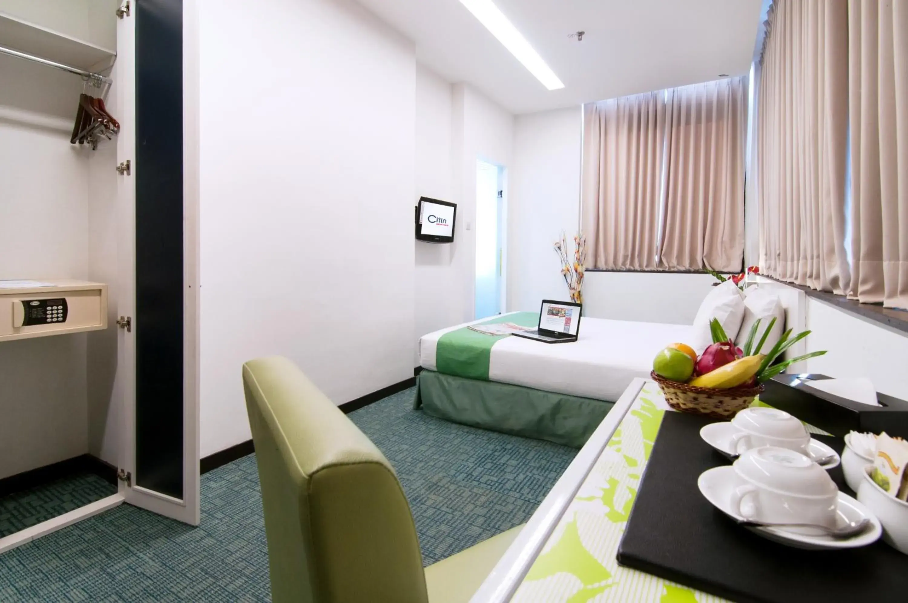 TV and multimedia in Citin Hotel Masjid Jamek by Compass Hospitality