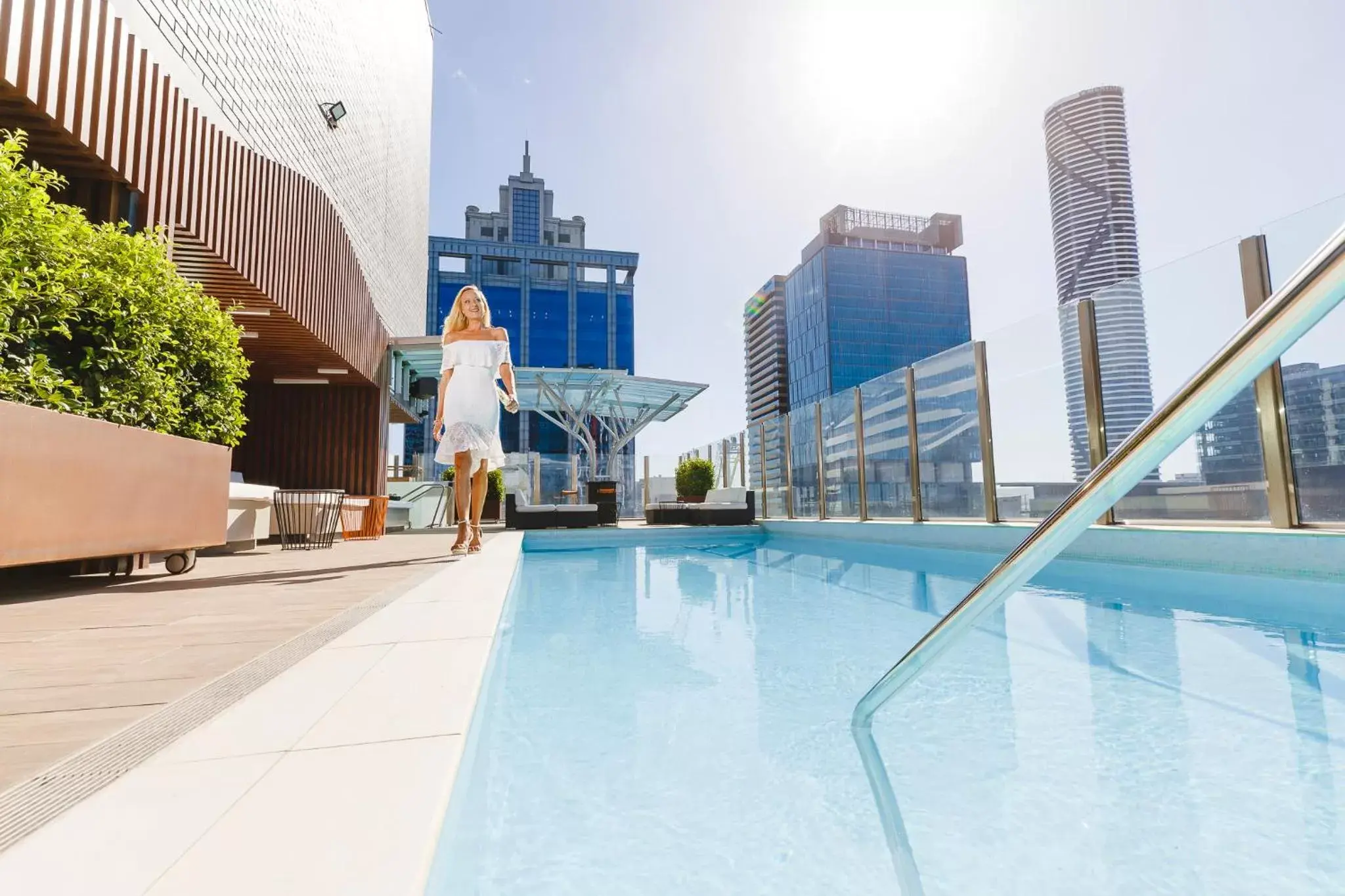 Swimming Pool in Pullman Brisbane King George Square