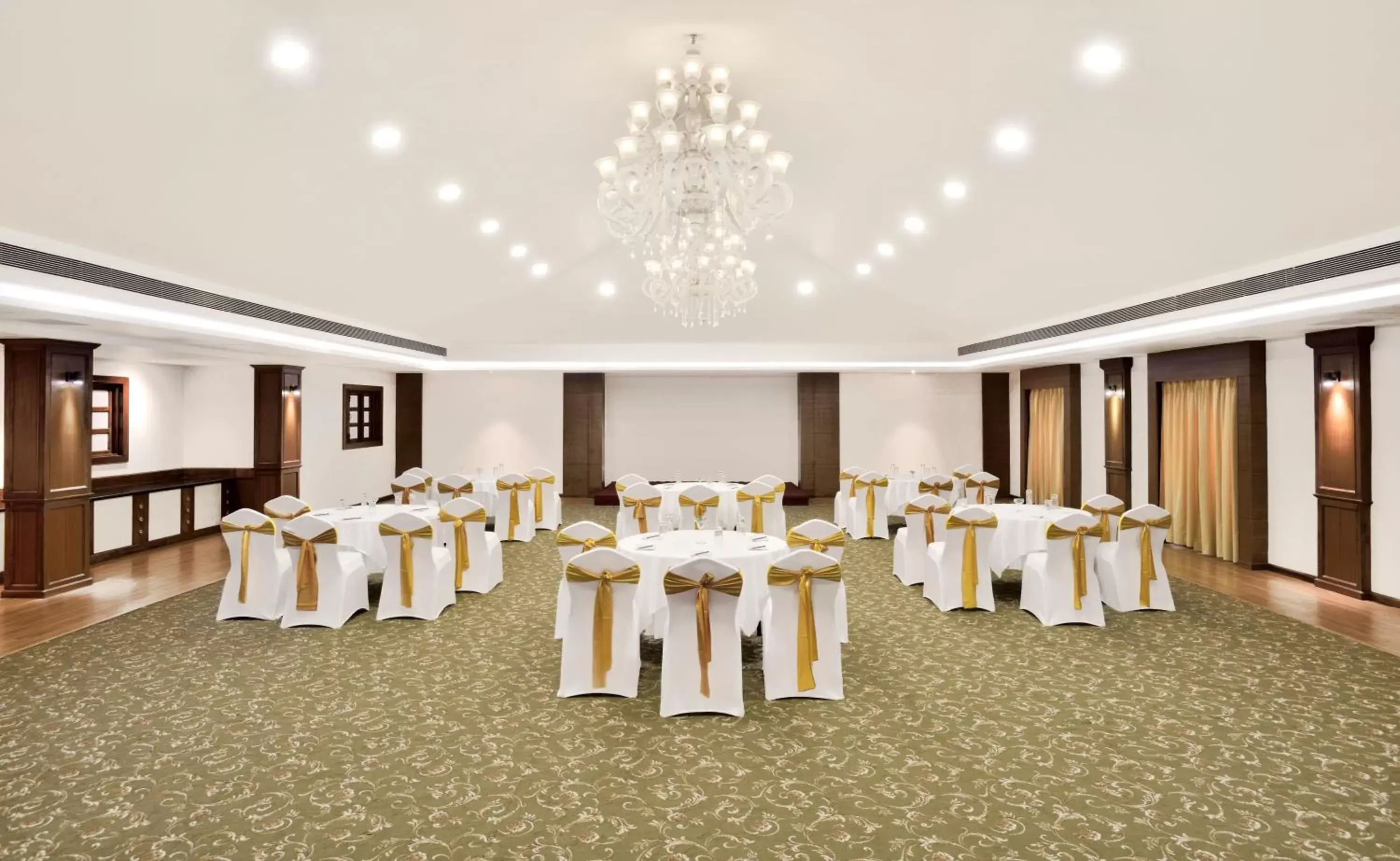 Banquet/Function facilities, Banquet Facilities in Radisson Goa Candolim