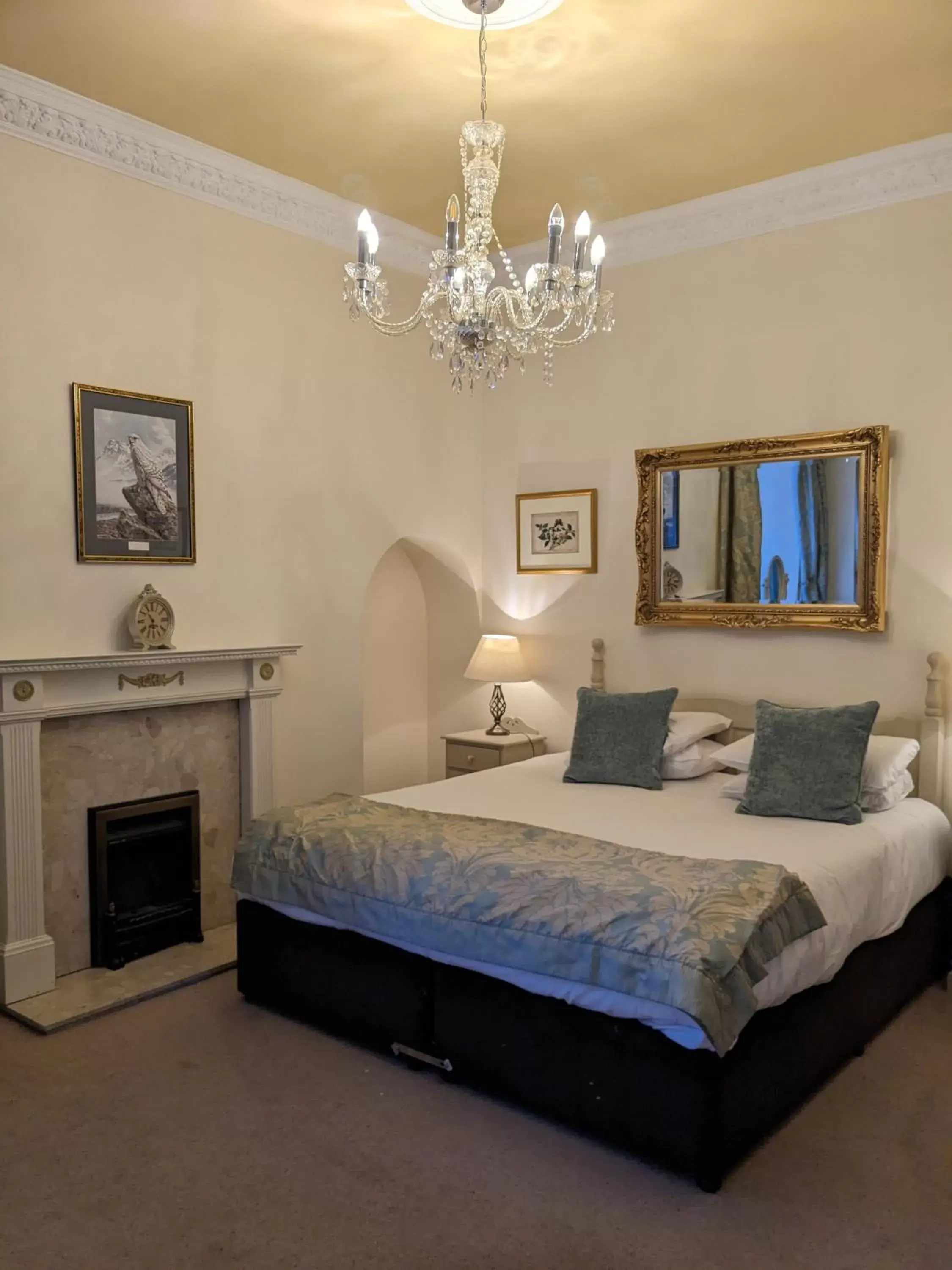 Bed in Dalhousie Castle Hotel