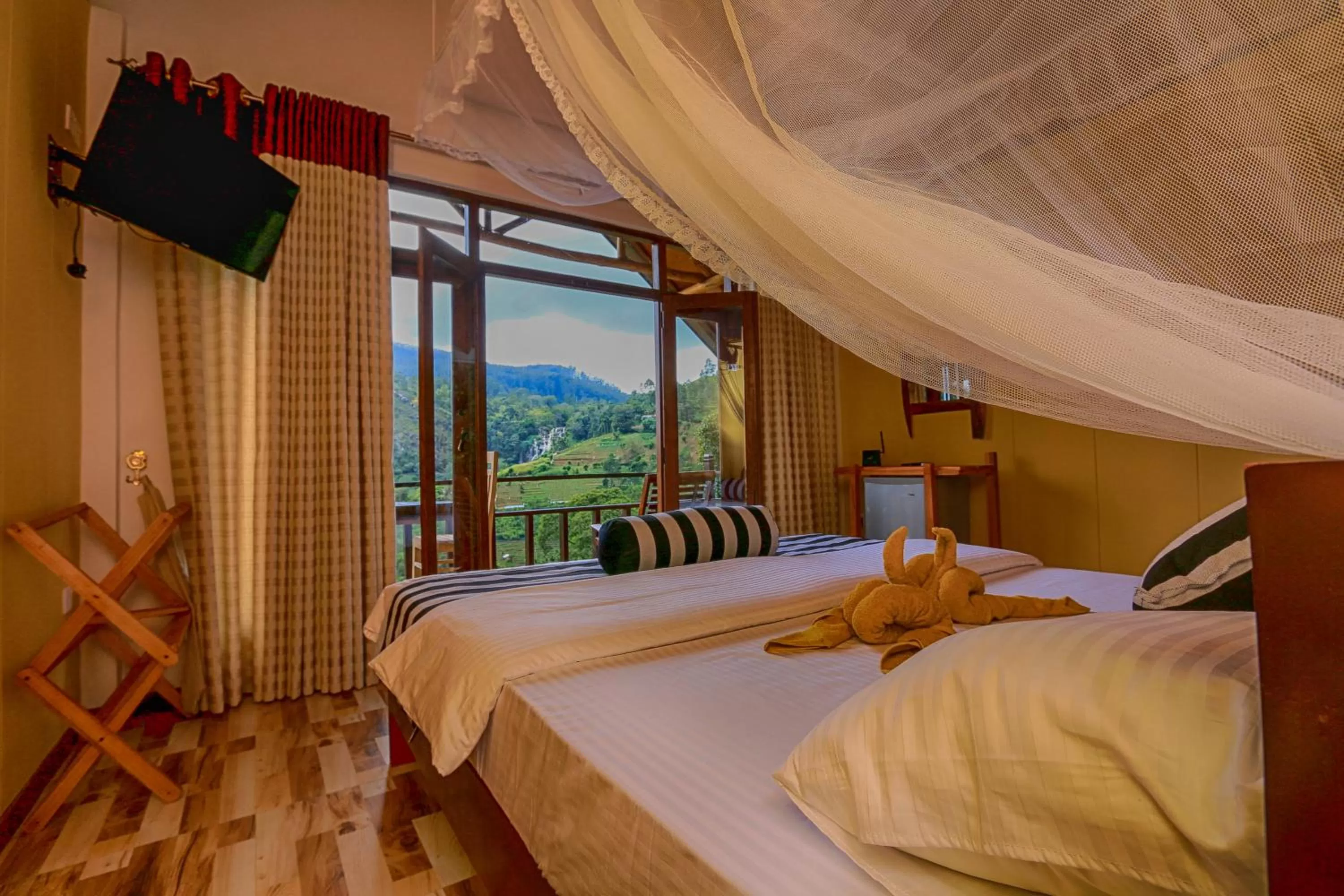 Bedroom, Bed in Ella 100 View Cottage