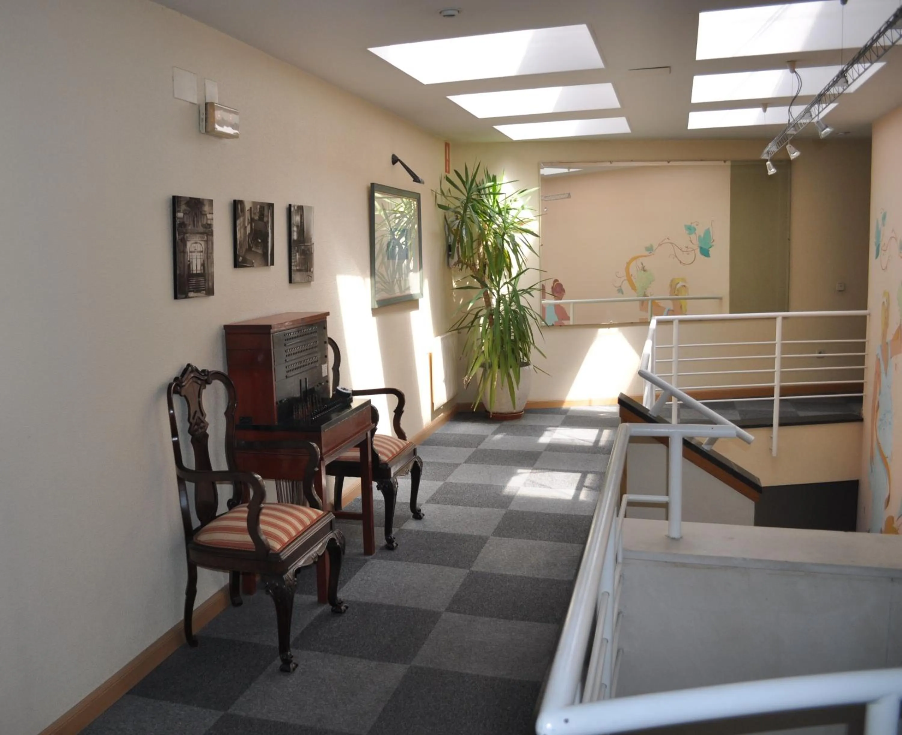 Seating area in Hotel España