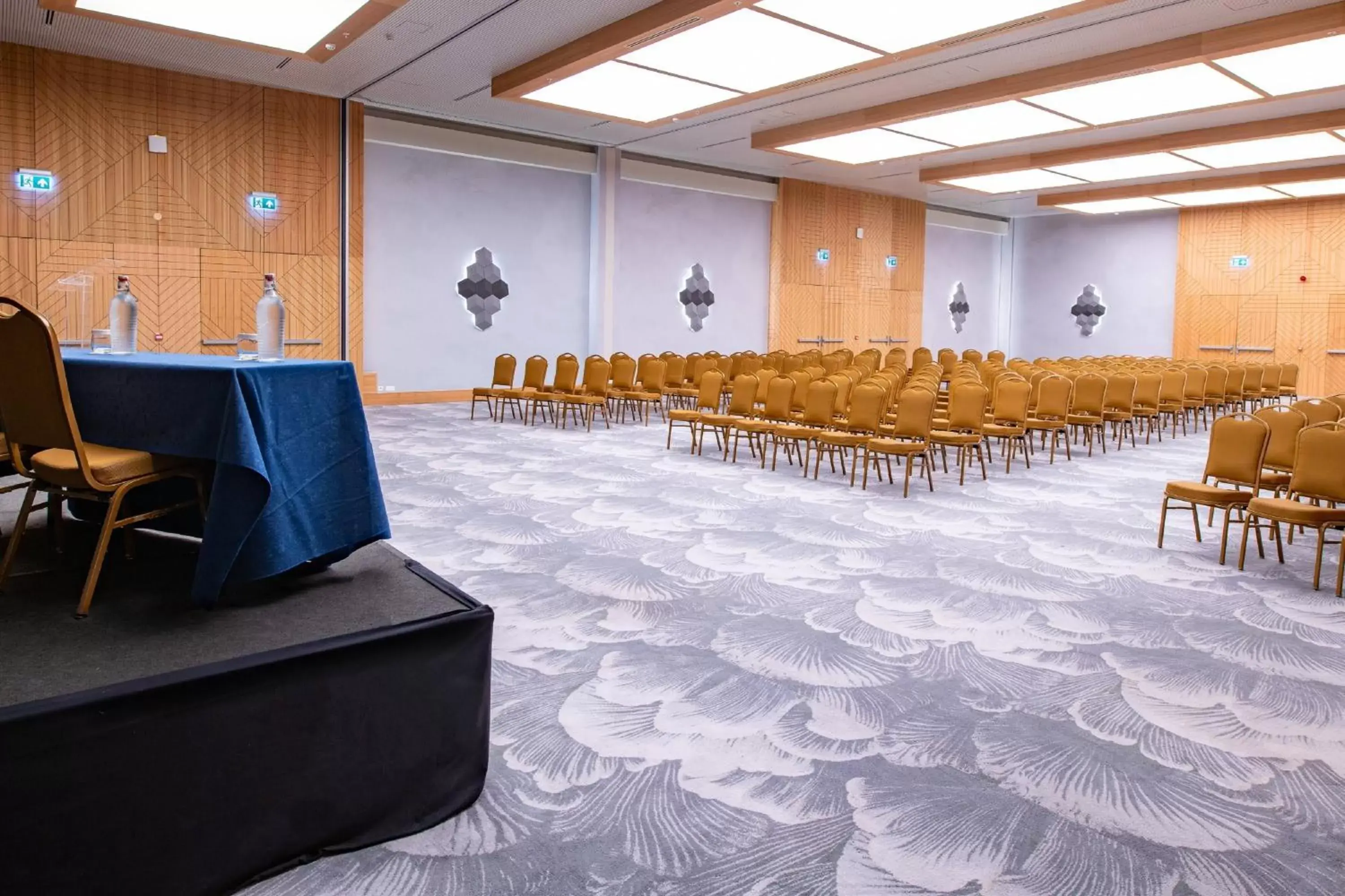 Meeting/conference room in Curaçao Marriott Beach Resort