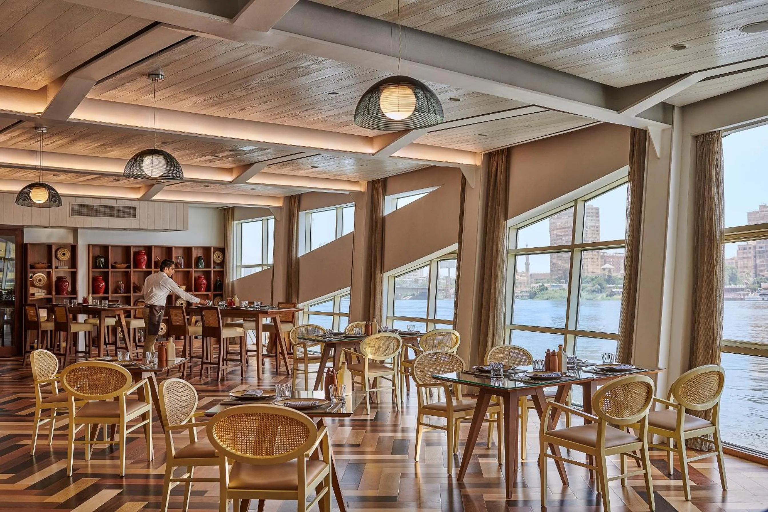 Restaurant/places to eat in Four Seasons Cairo At The First Residence