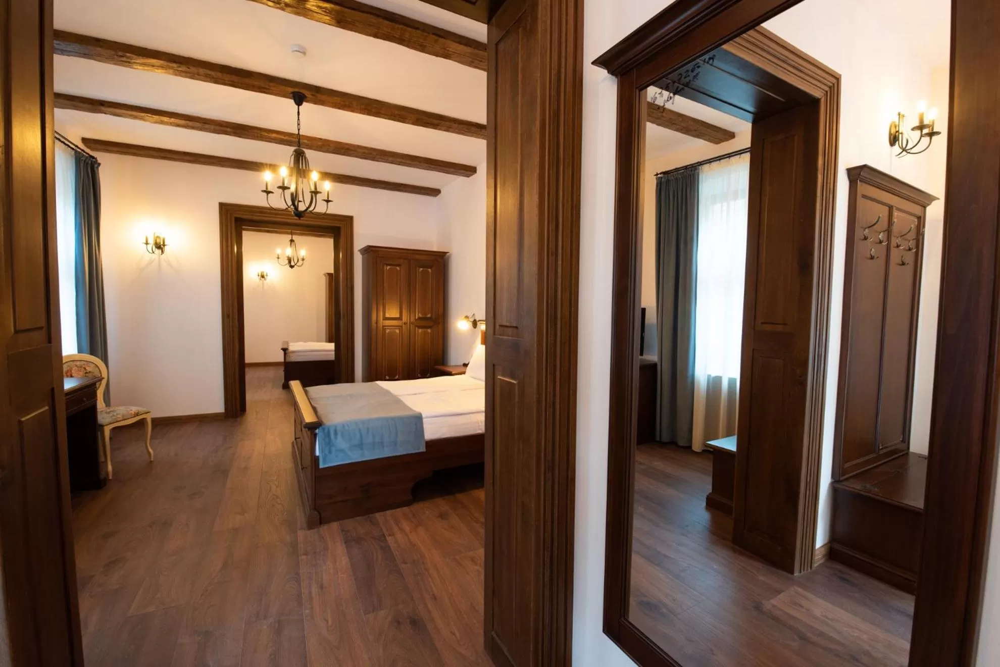 Bathroom, Bed in HOTEL BOUTIQUE CASA CHITIC -HOTEL AND RESTAURANT Str Johann Gott nr7