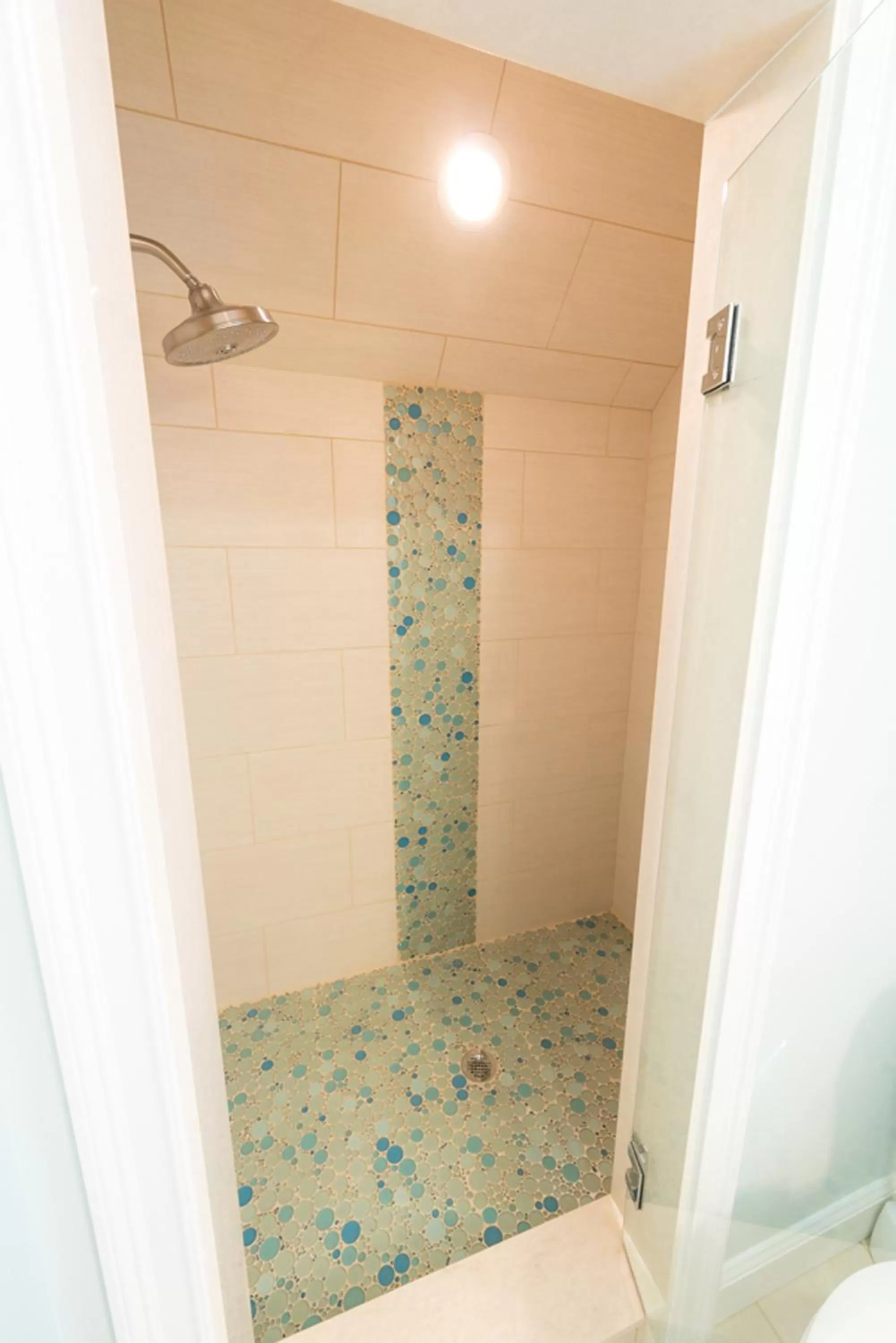 Bathroom in The East Island Reserve Hotel