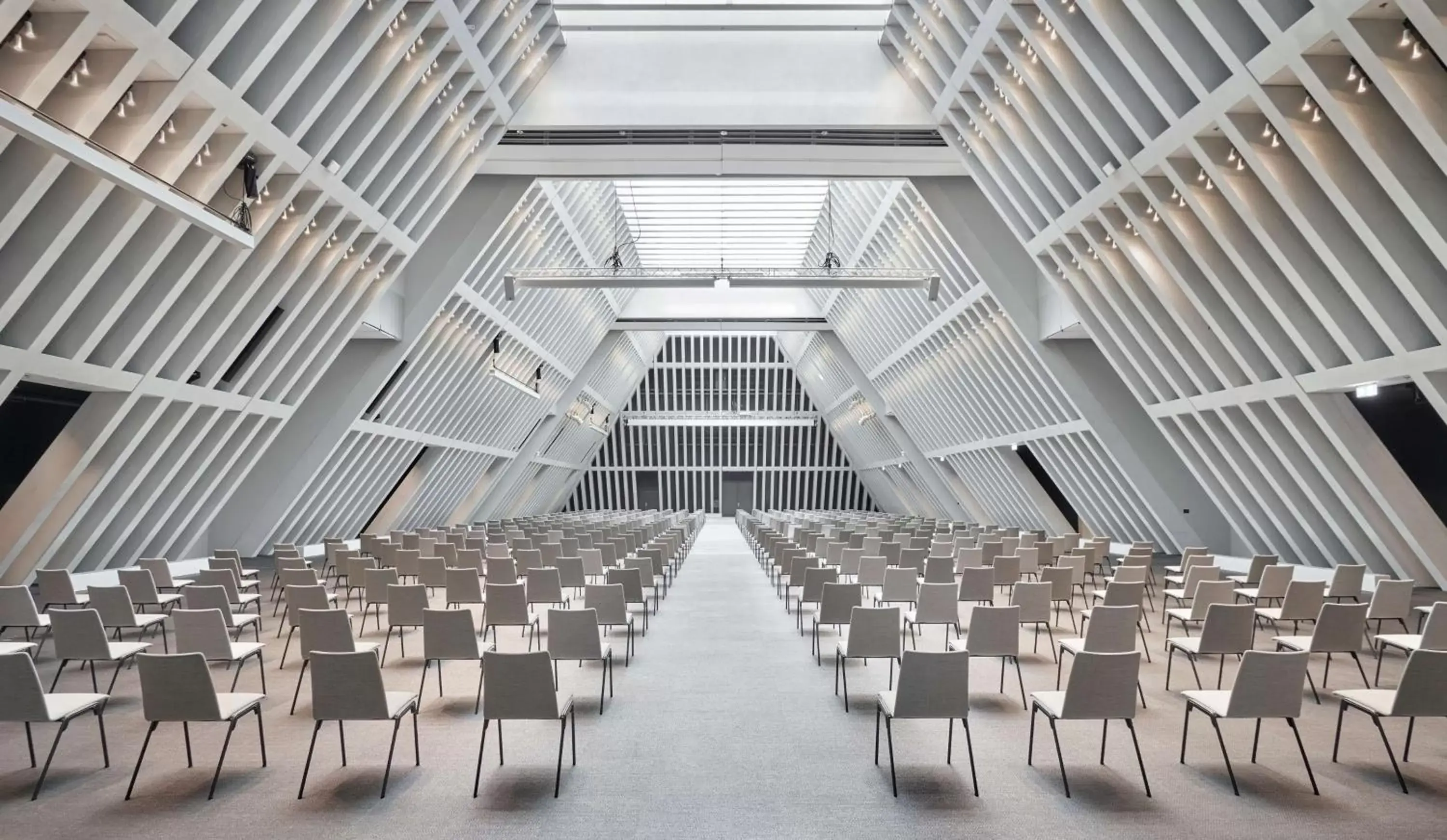 Property building in Hyatt Regency Zurich Airport Circle Property building in Hyatt Regency Zurich Airport Circle