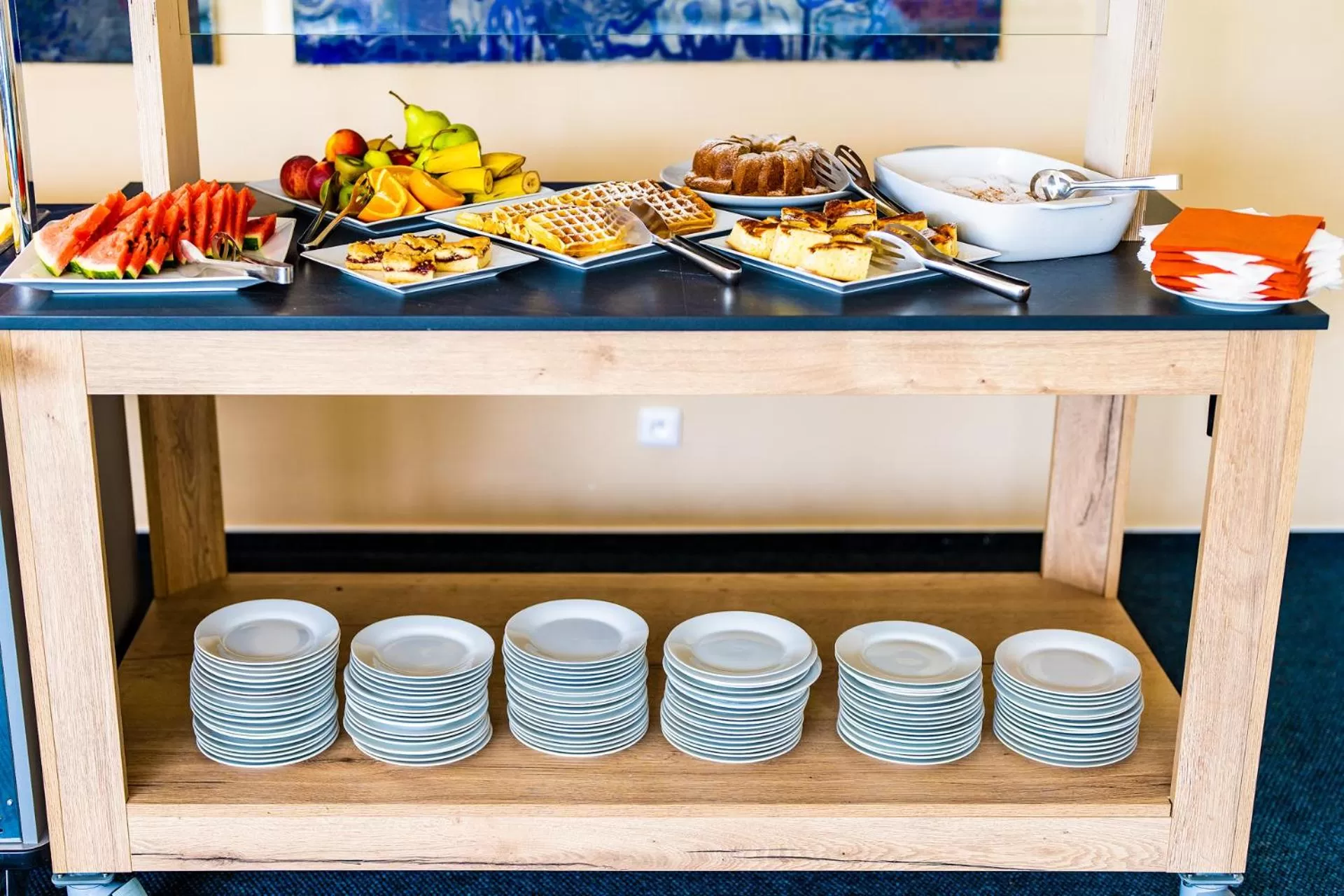 Breakfast in Hotel SKI