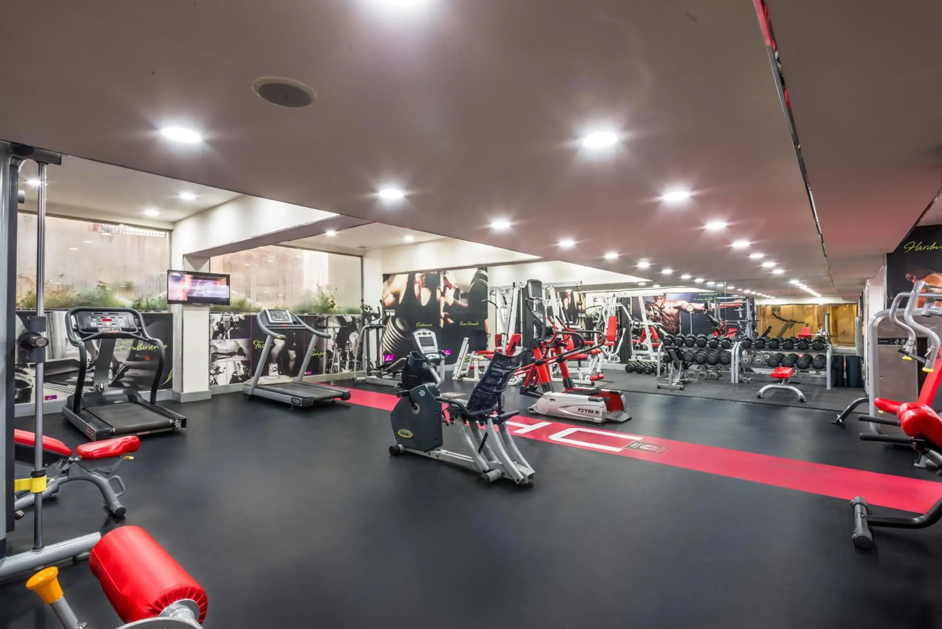 Fitness centre/facilities, Fitness Center/Facilities in Golden Tulip Qasr Al Nasiriah