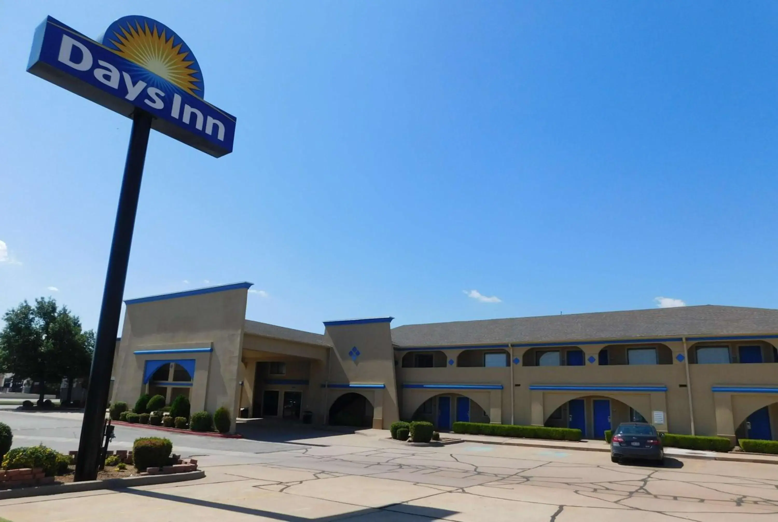 Property building in Days Inn by Wyndham Oklahoma City NW Expressway