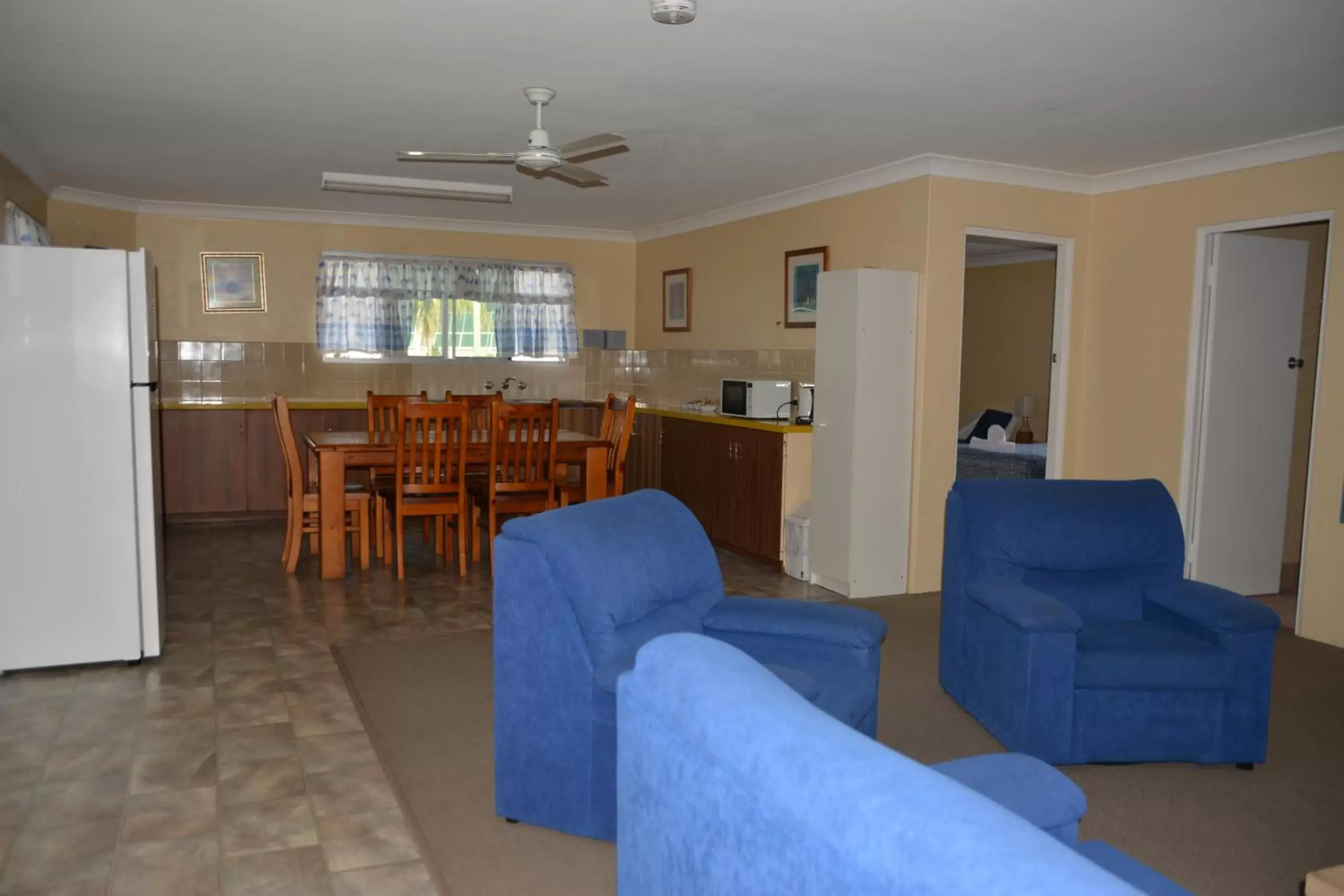 Seating Area in Bentleigh Motor Inn