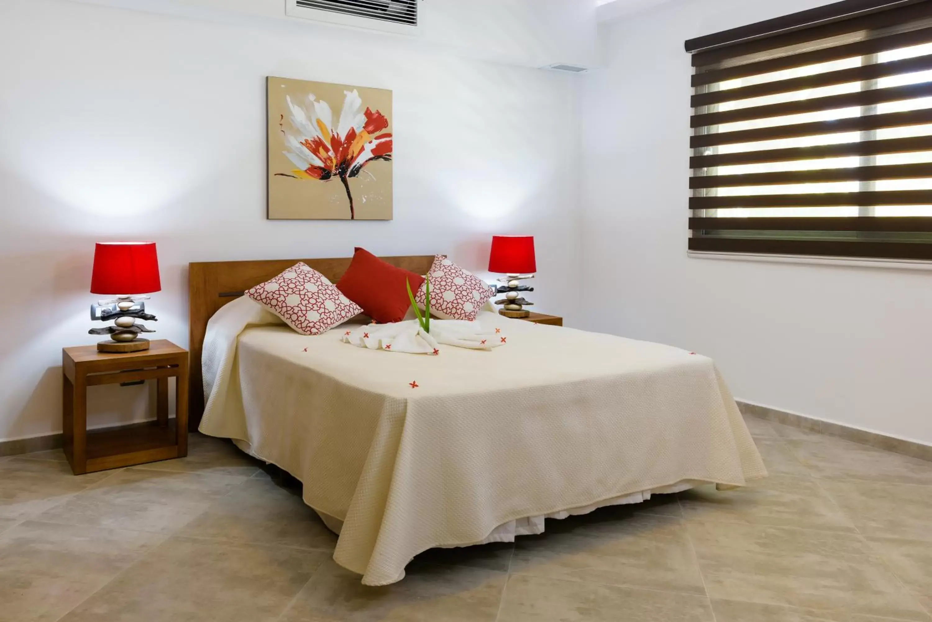 Bedroom, Bed in Aligio Apart-hotel & Spa - Las Terrenas