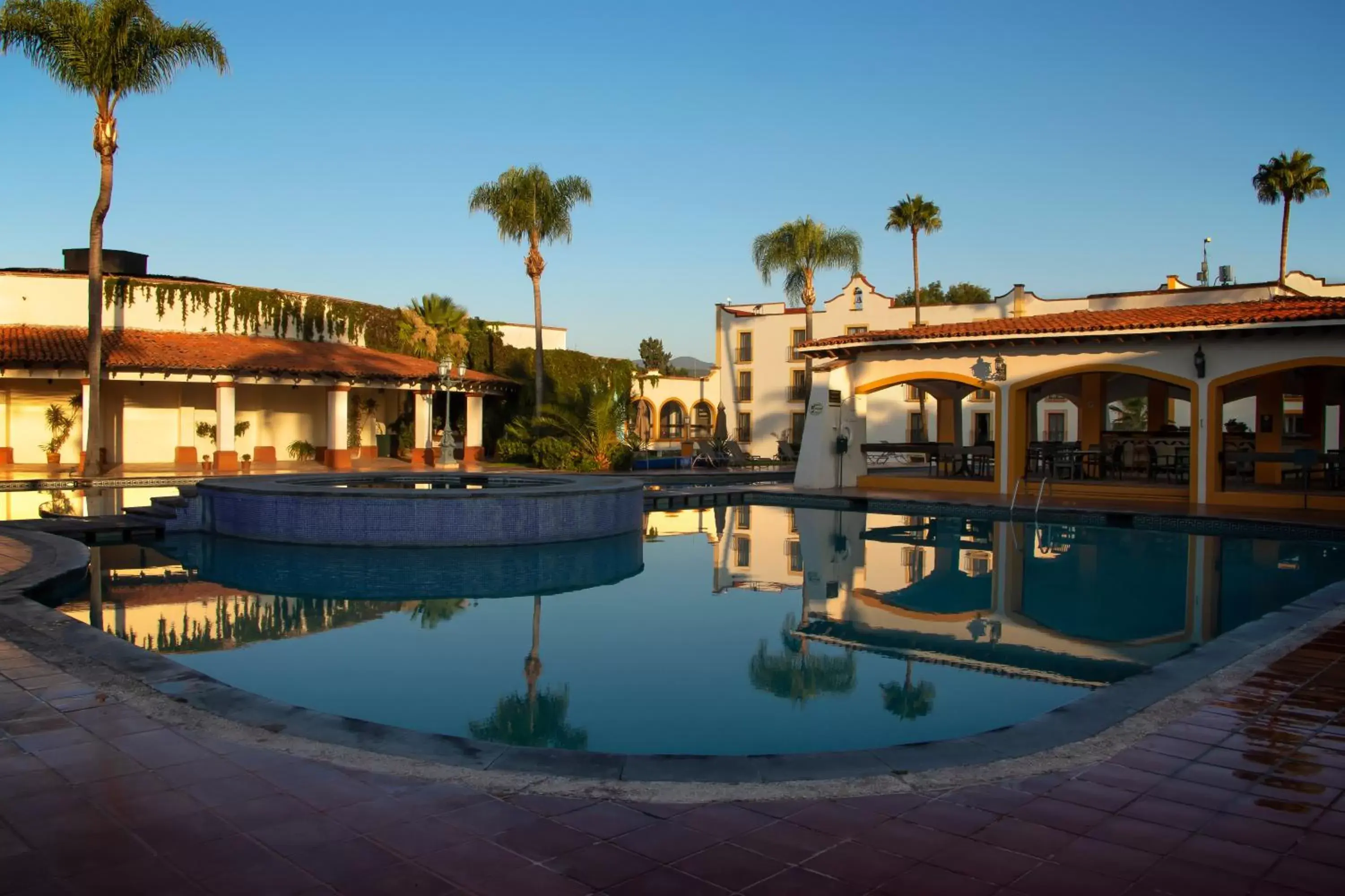 Swimming Pool in Mision Grand Juriquilla