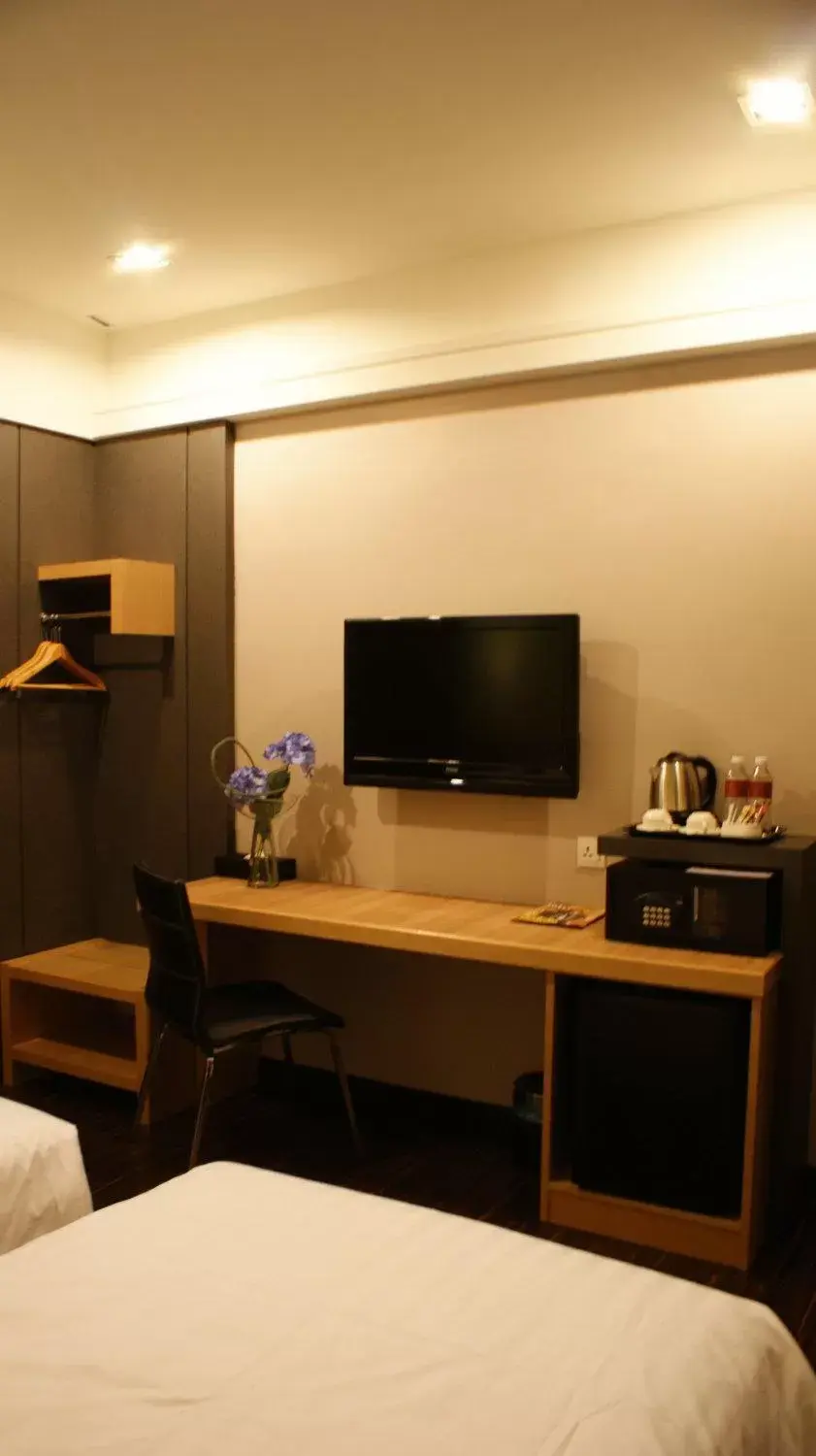 TV and multimedia, TV/Entertainment Center in De Hotel Ipoh