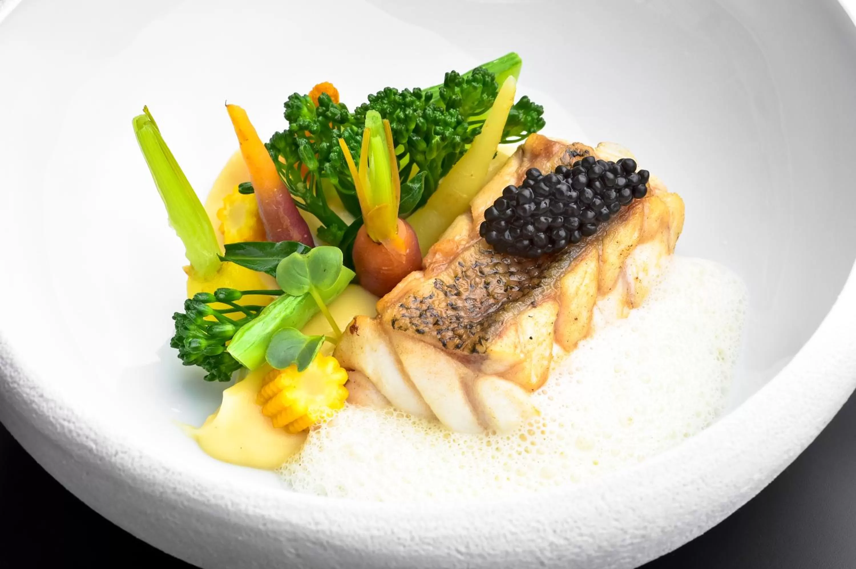 Restaurant/places to eat in Porto Palácio Hotel by The Editory