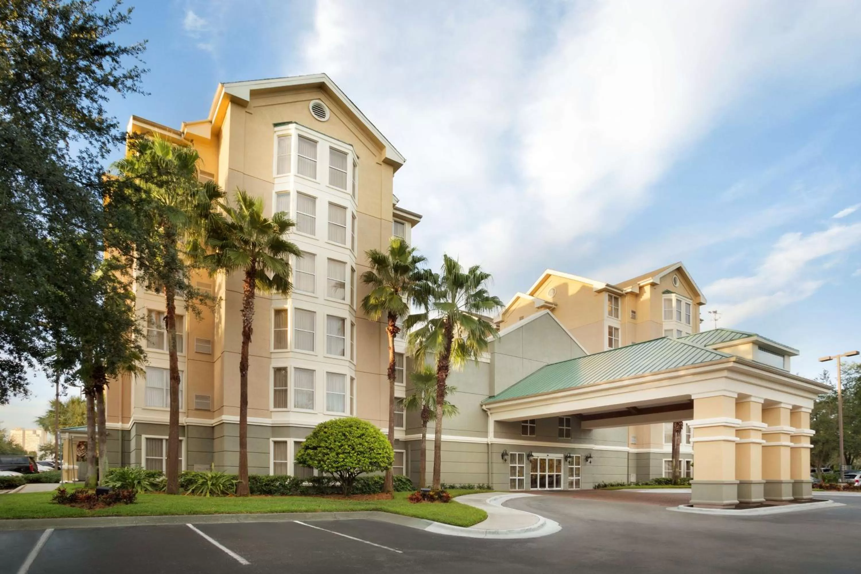 Property building in Homewood Suites by Hilton Orlando-International Drive Convention Center